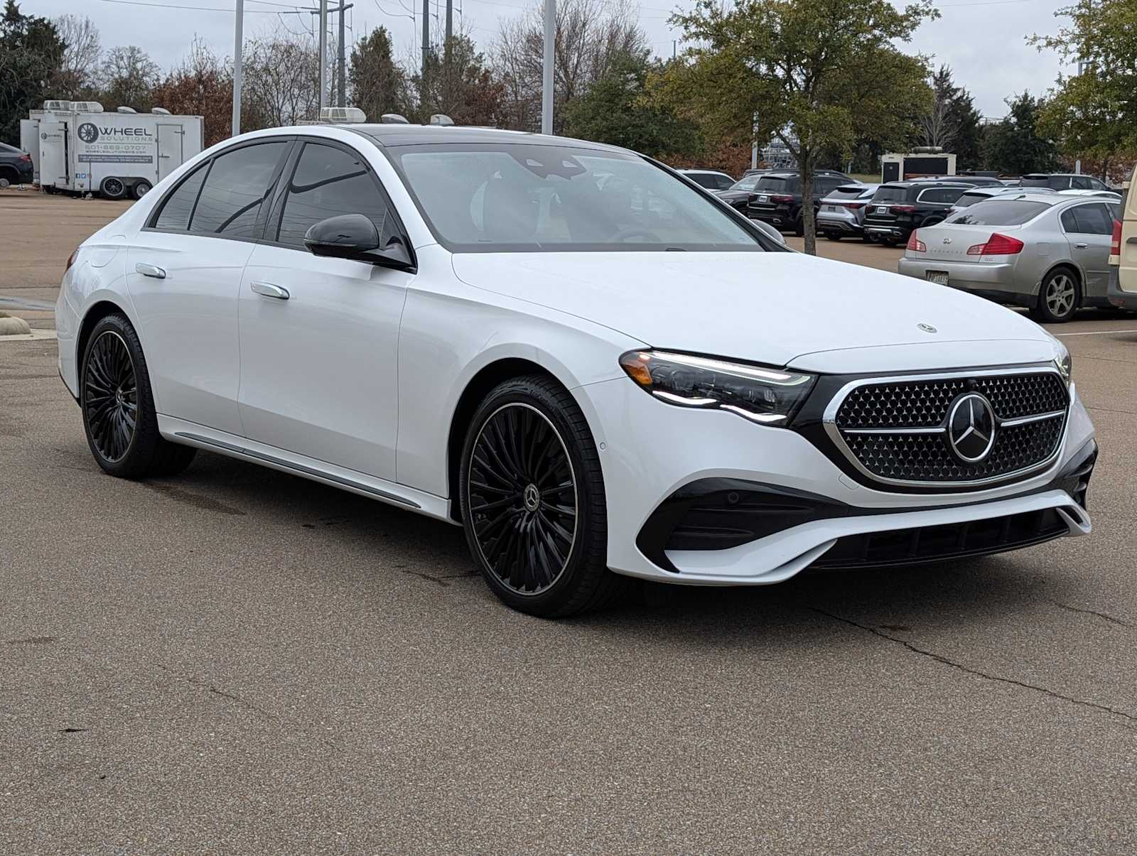 Thumbnail: 2024 Mercedes-Benz E-Class - 3