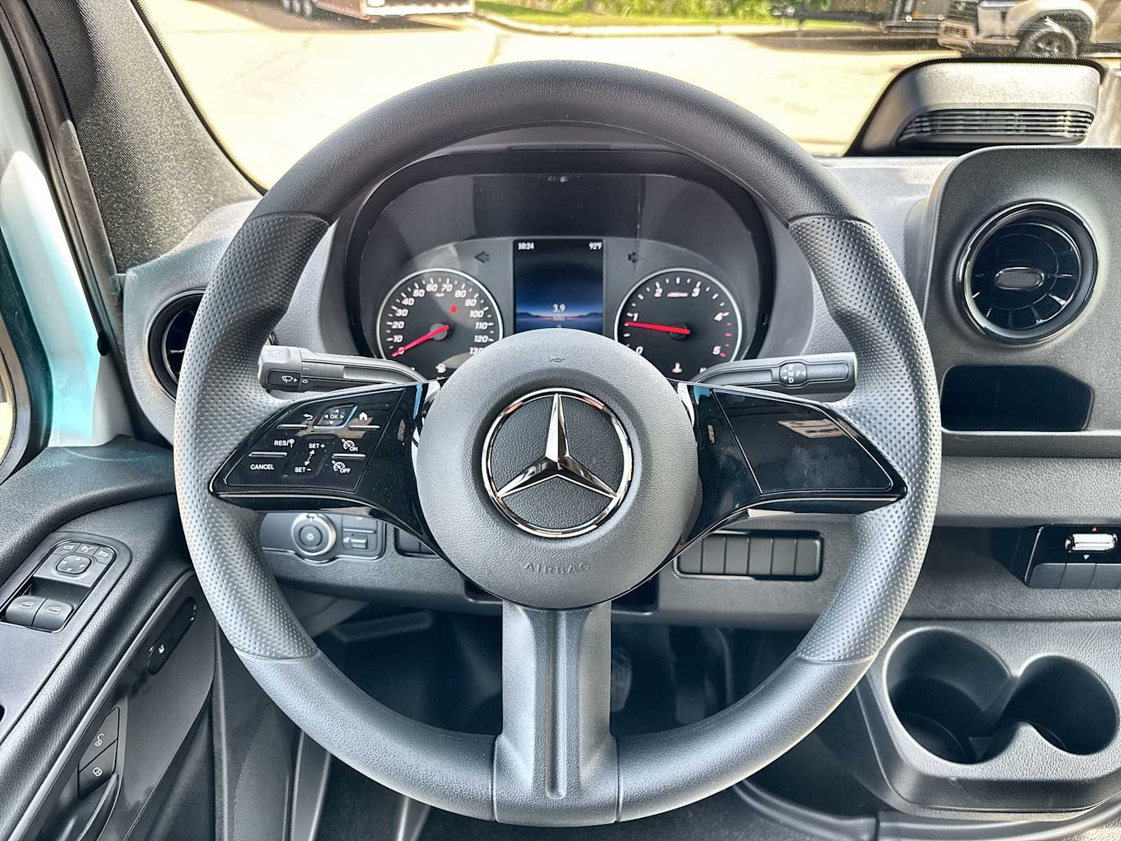 Thumbnail: 2026 Mercedes-Benz Sprinter - 19