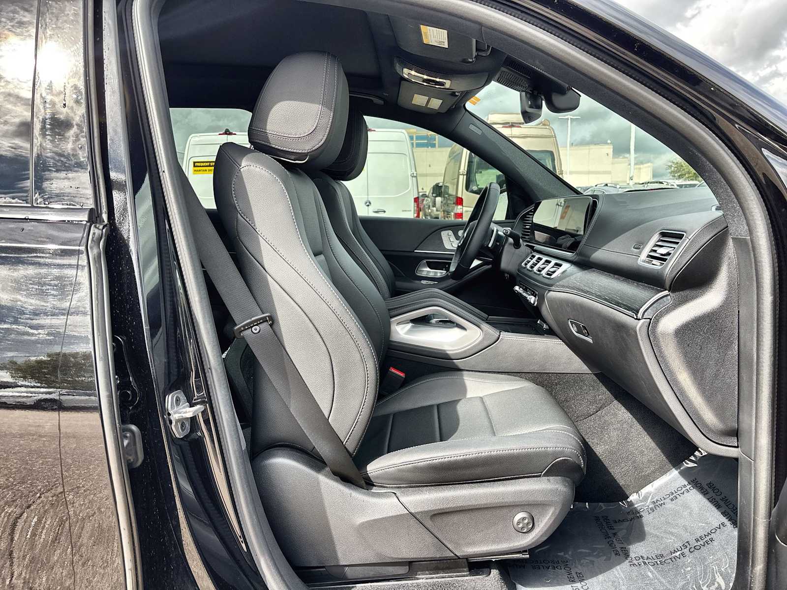 Thumbnail: 2025 Mercedes-Benz GLS - 9