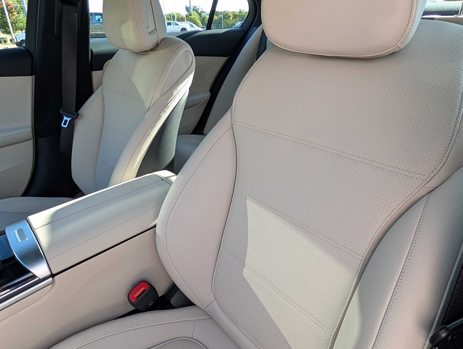 Thumbnail: 2026 Mercedes-Benz C-Class - 14