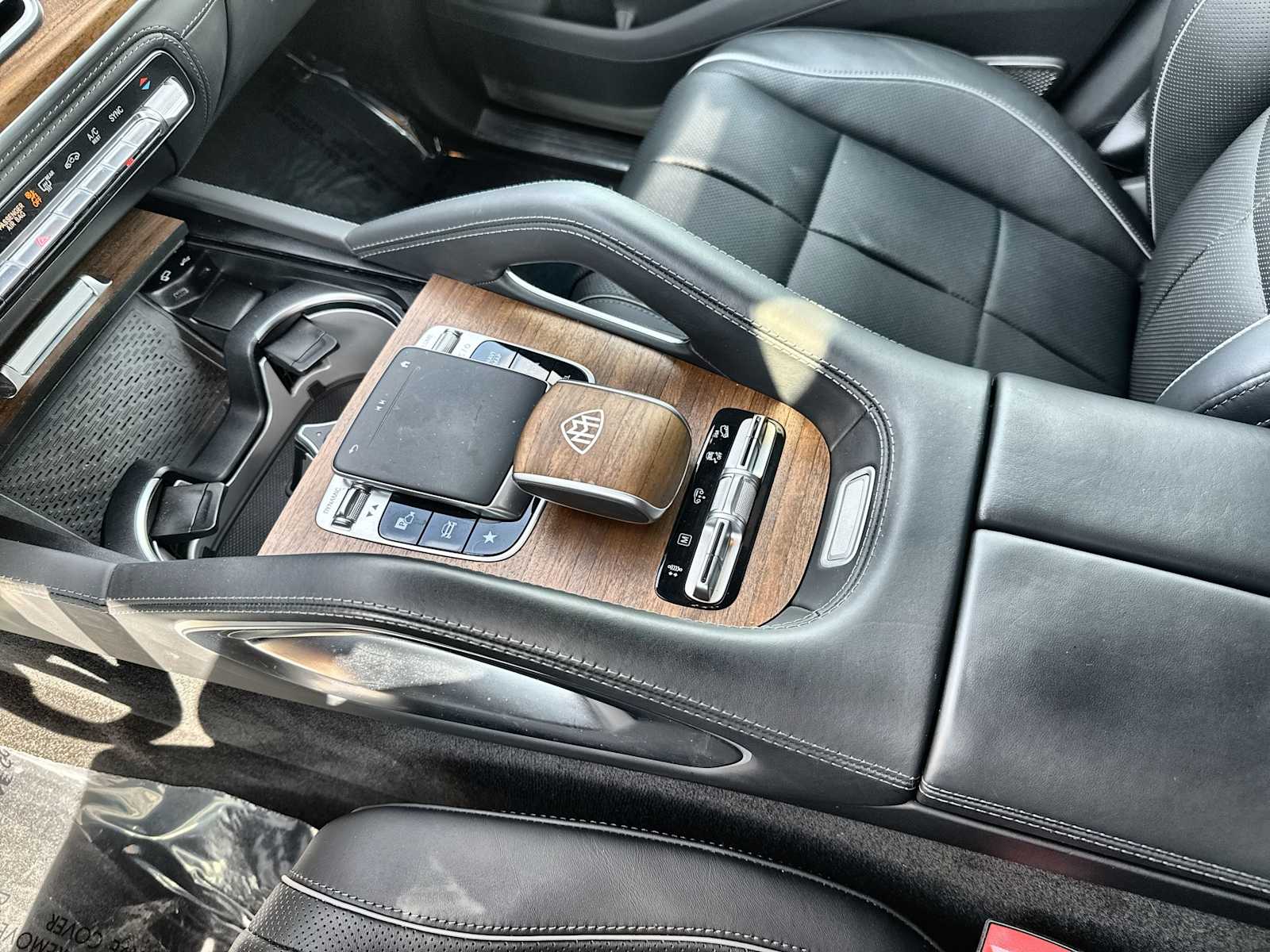 Thumbnail: 2023 Mercedes-Benz GLS - 22