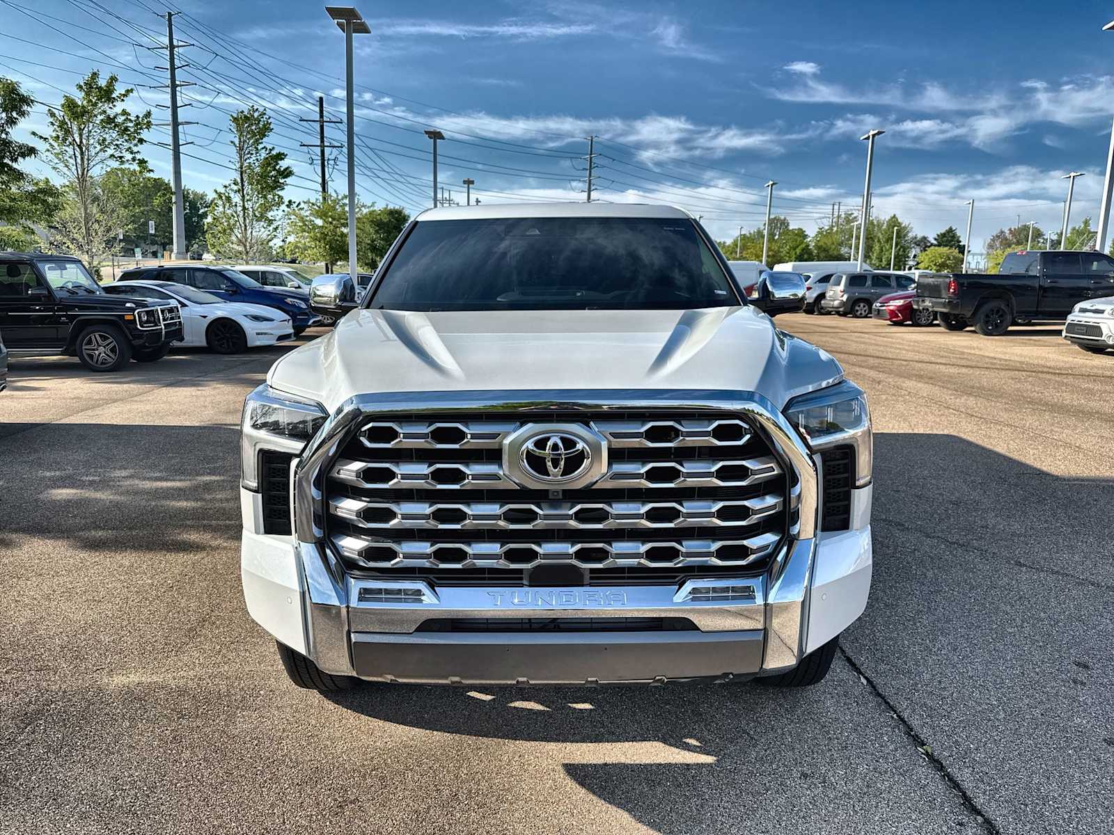 Thumbnail: 2025 Toyota Tundra - 12