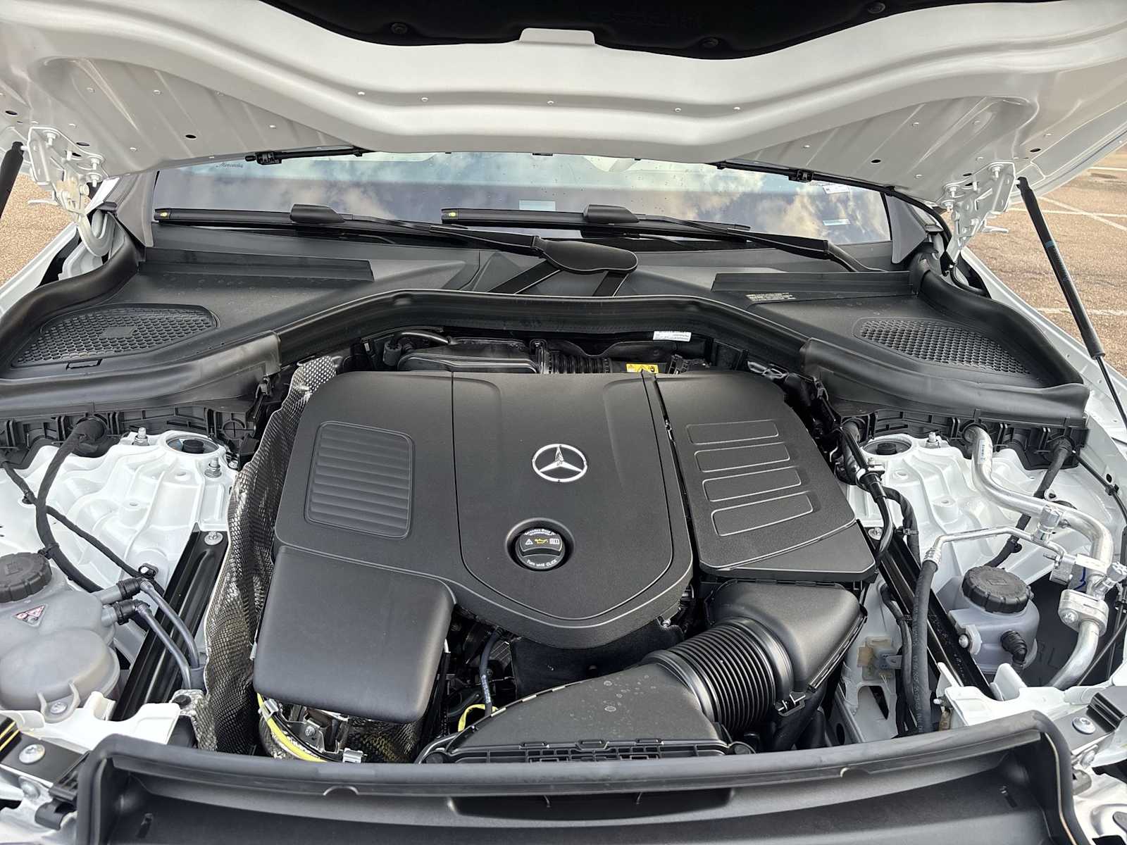 Thumbnail: 2026 Mercedes-Benz GLC - 13