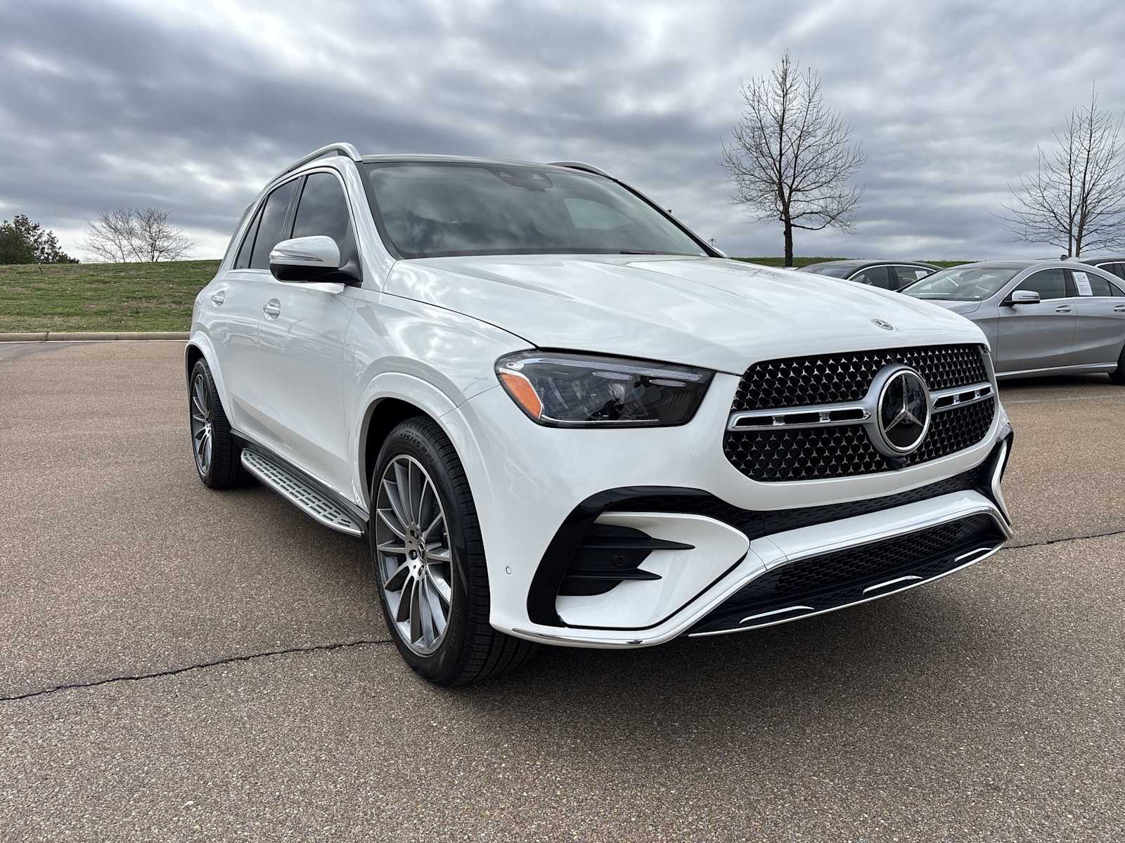 Thumbnail: 2026 Mercedes-Benz GLE - 8
