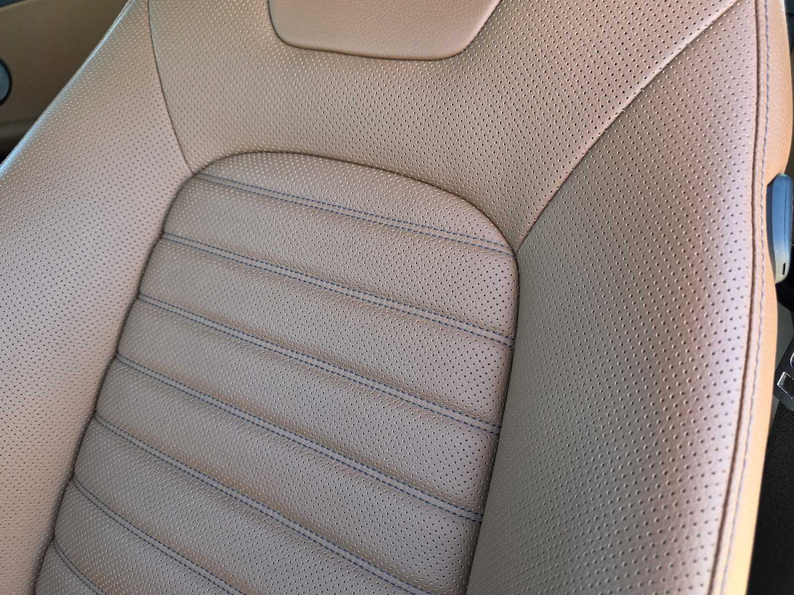 Thumbnail: 2023 Mercedes-Benz C-Class - 11