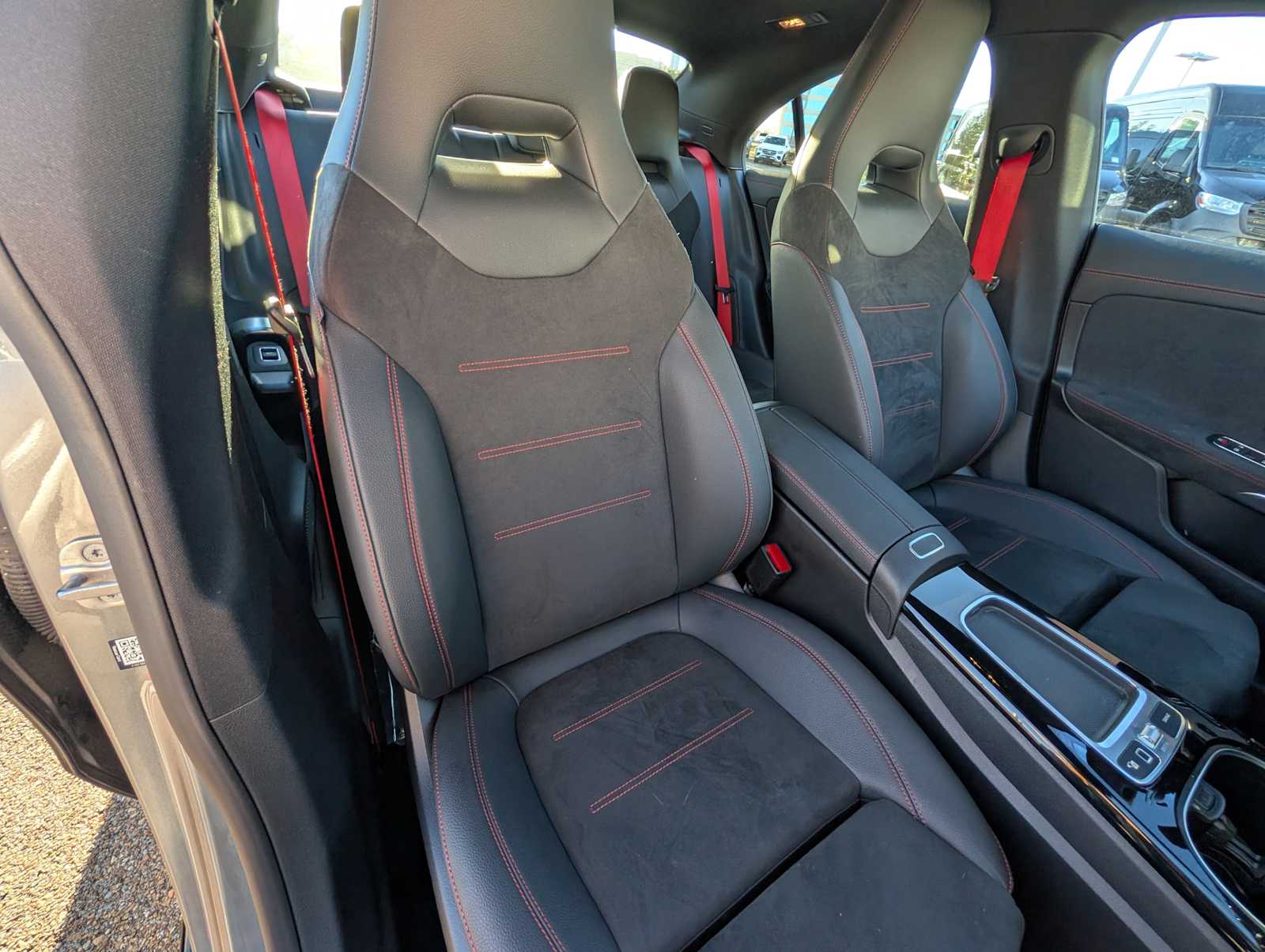 Thumbnail: 2025 Mercedes-Benz CLA - 26