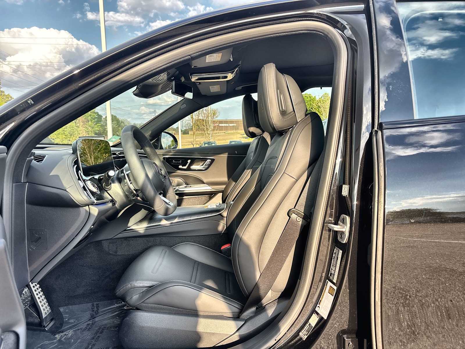 Thumbnail: 2026 Mercedes-Benz E-Class - 3