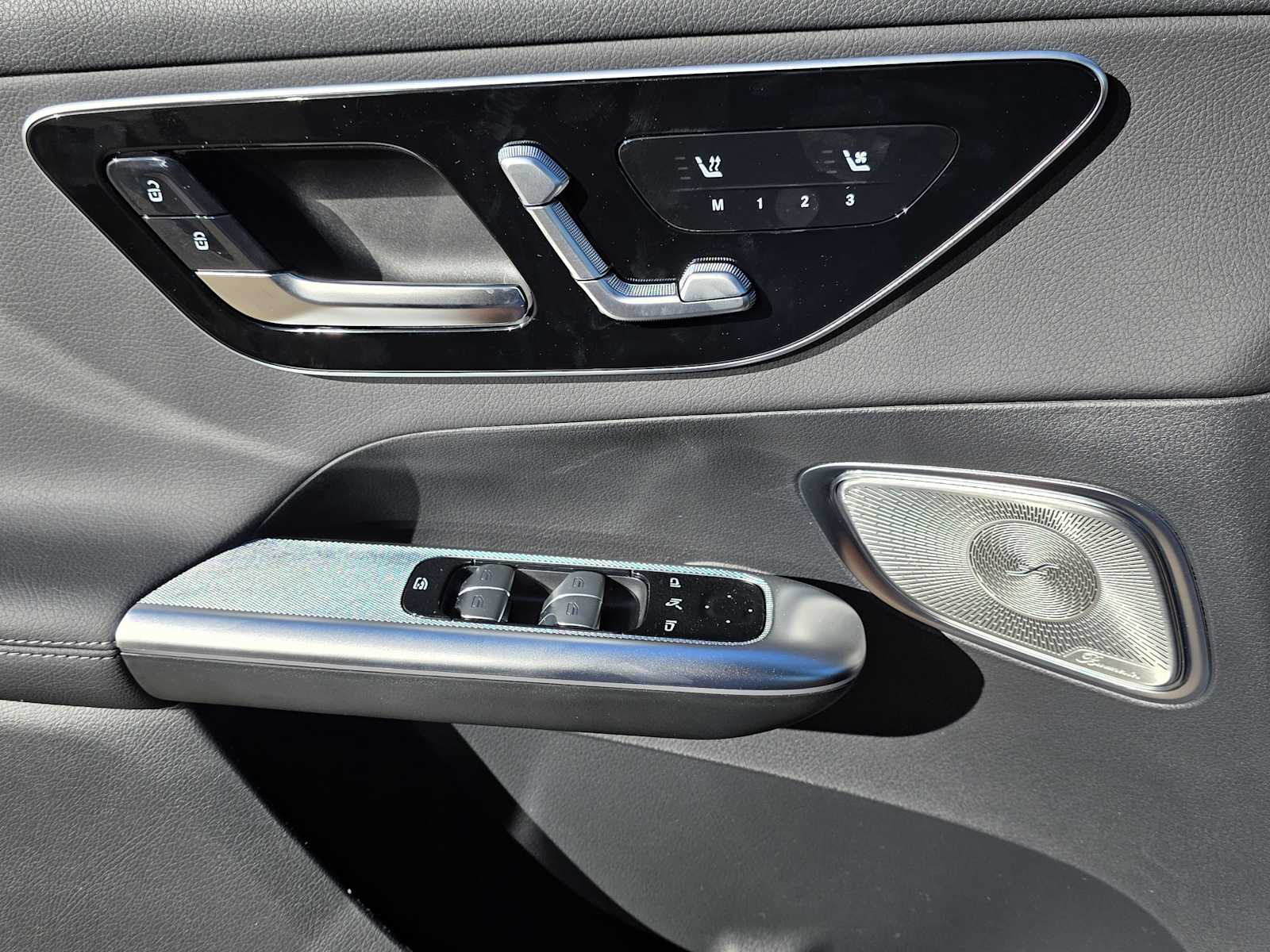 Thumbnail: 2026 Mercedes-Benz GLC - 17