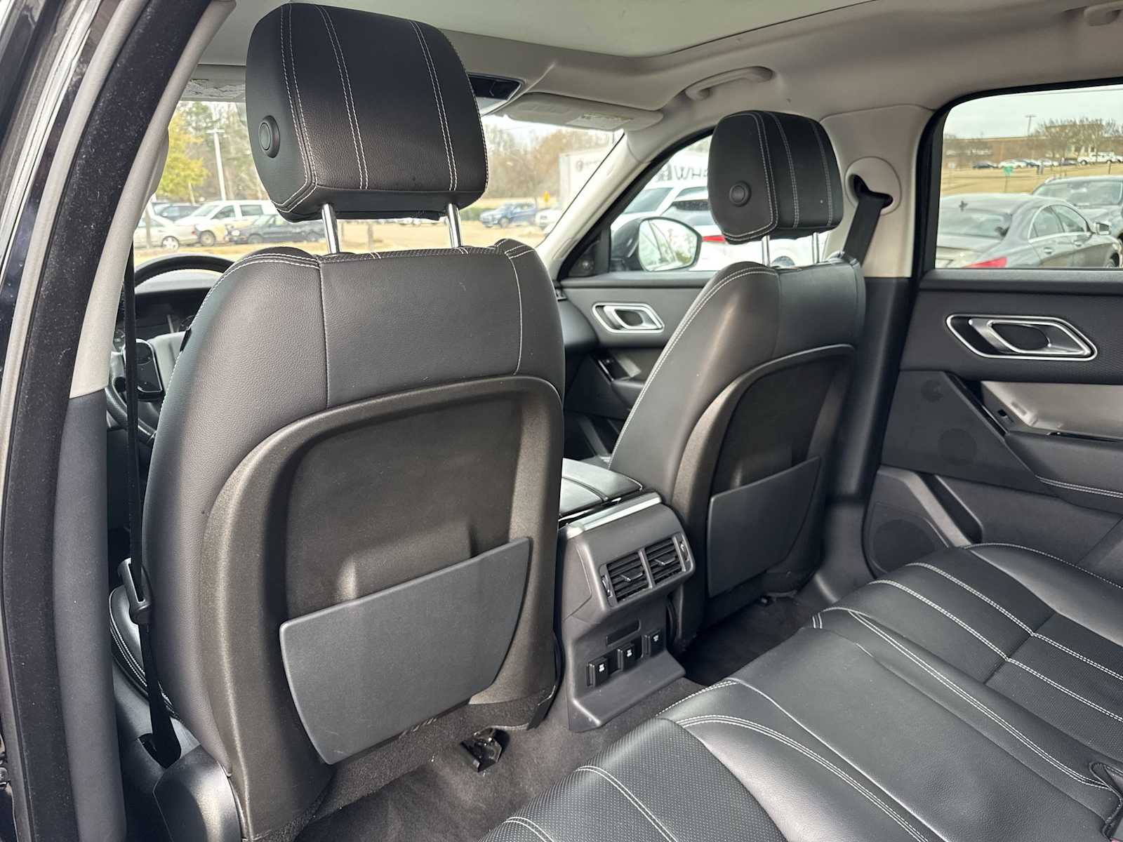 Thumbnail: 2018 Land Rover Range Rover Velar - 16