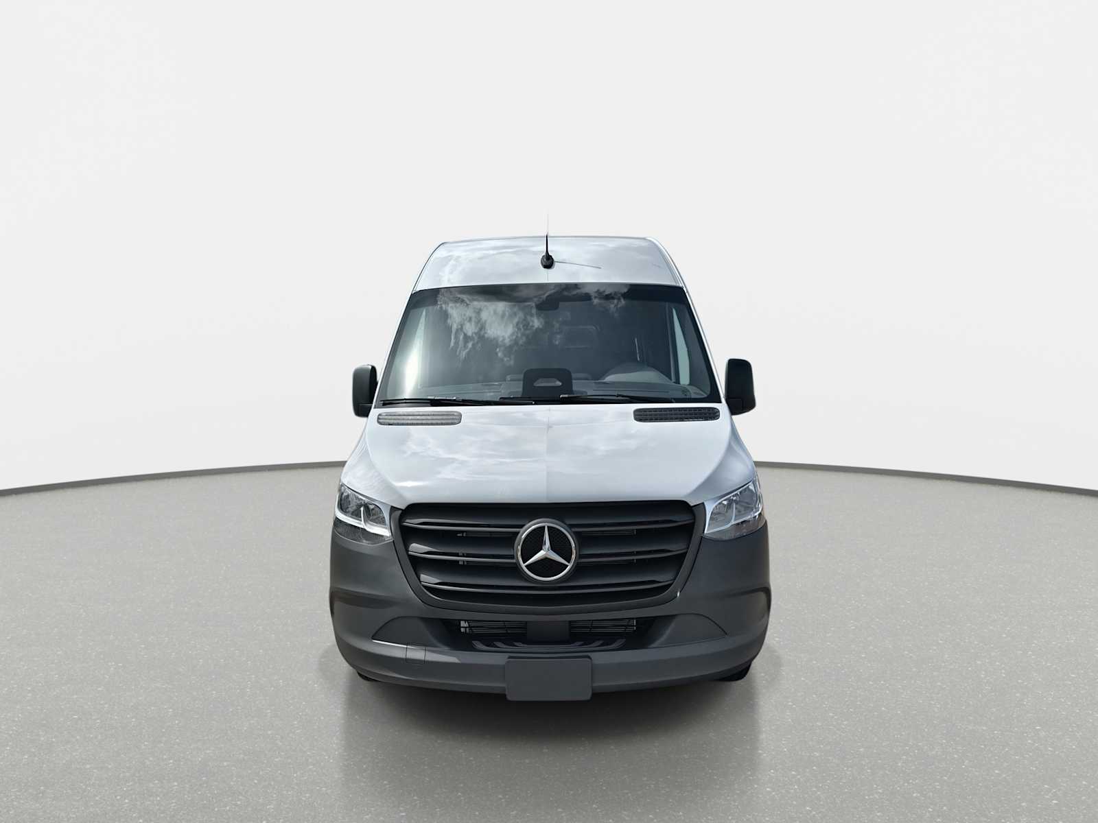 Thumbnail: 2026 Mercedes-Benz Sprinter - 11