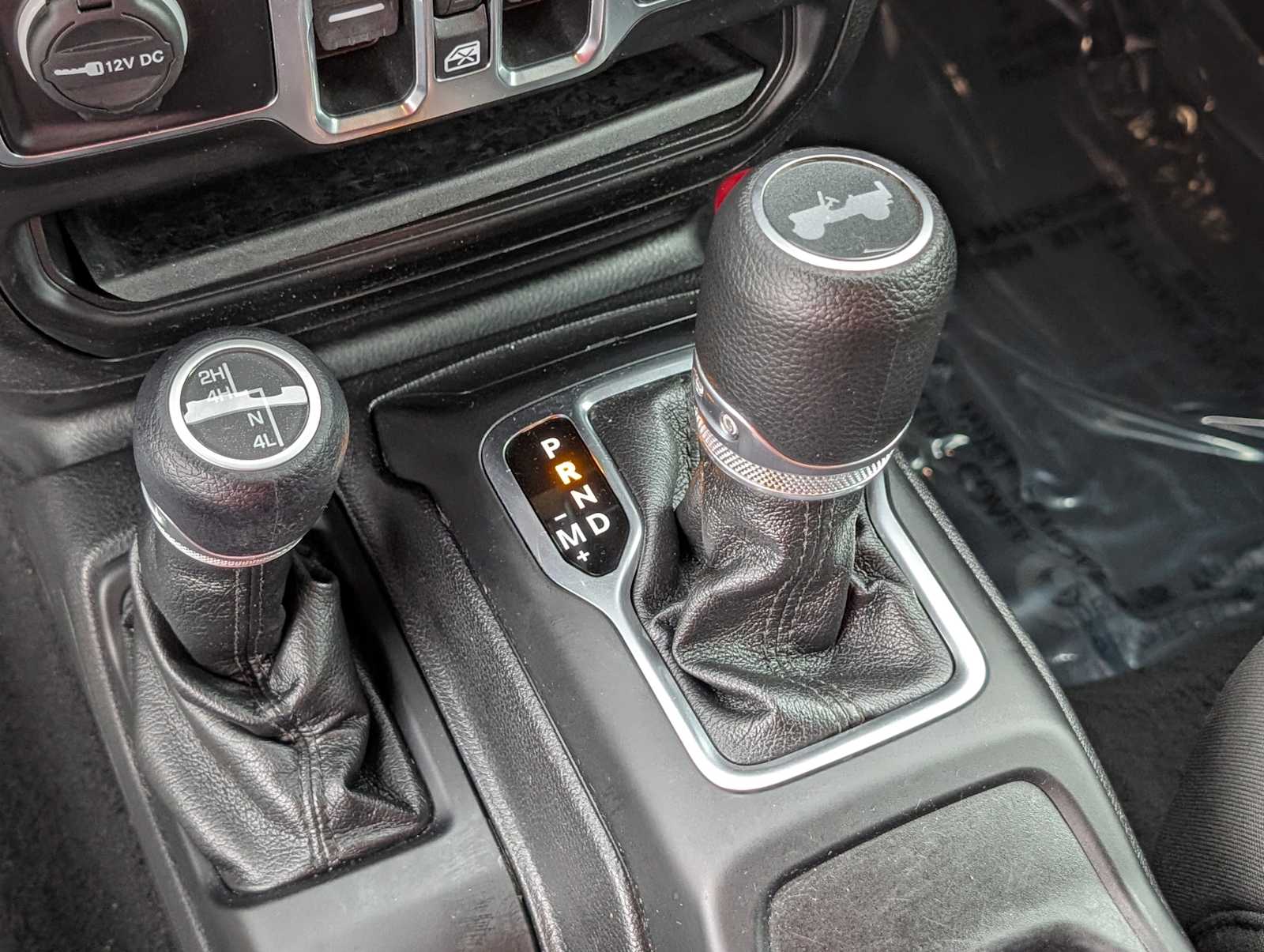 Thumbnail: 2020 Jeep Wrangler - 20