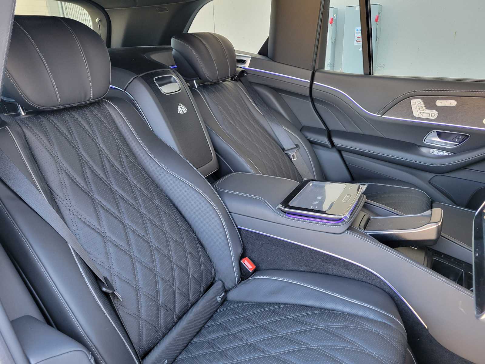 Thumbnail: 2025 Mercedes-Benz GLS - 22