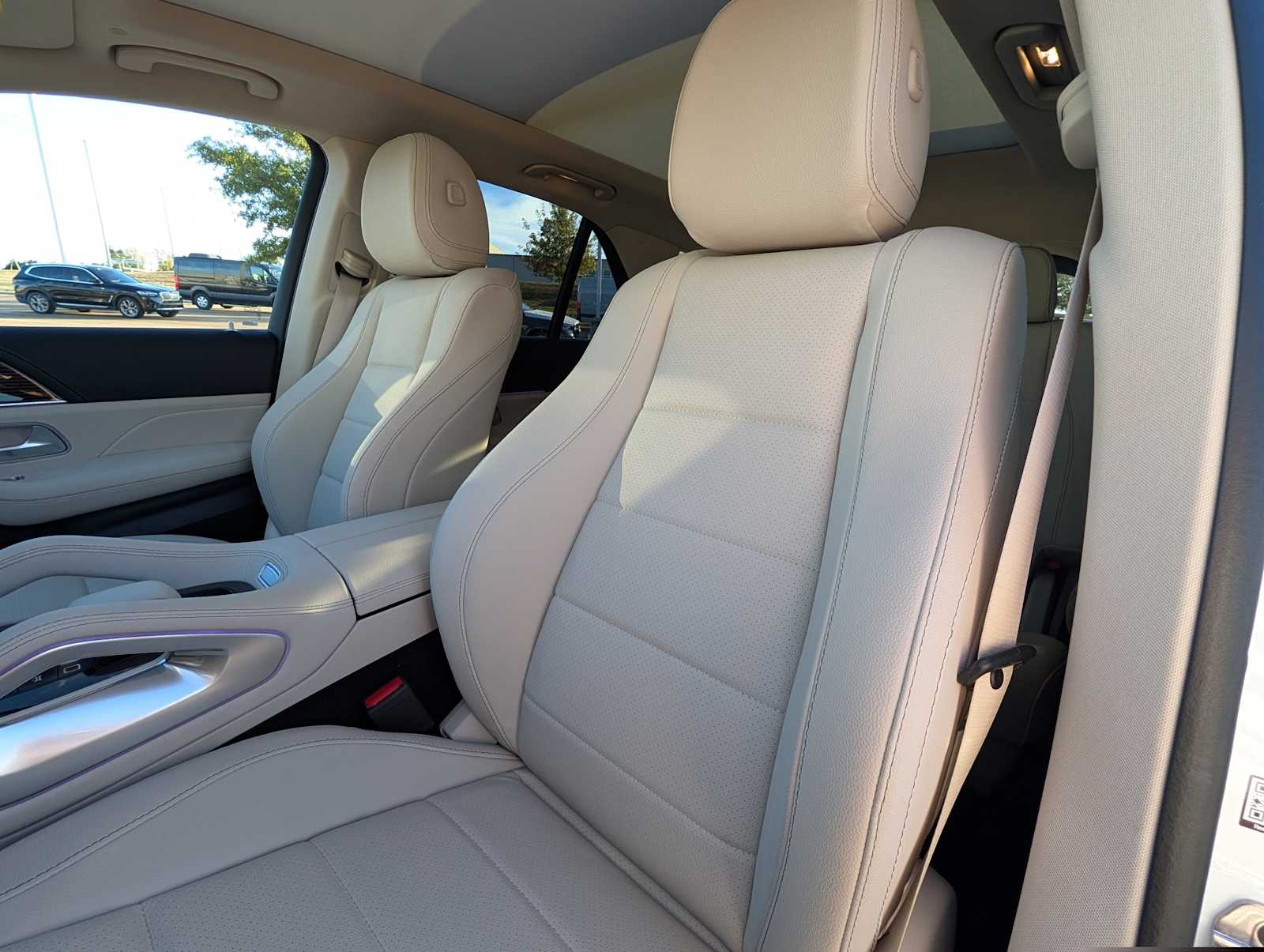 Thumbnail: 2025 Mercedes-Benz GLE - 19