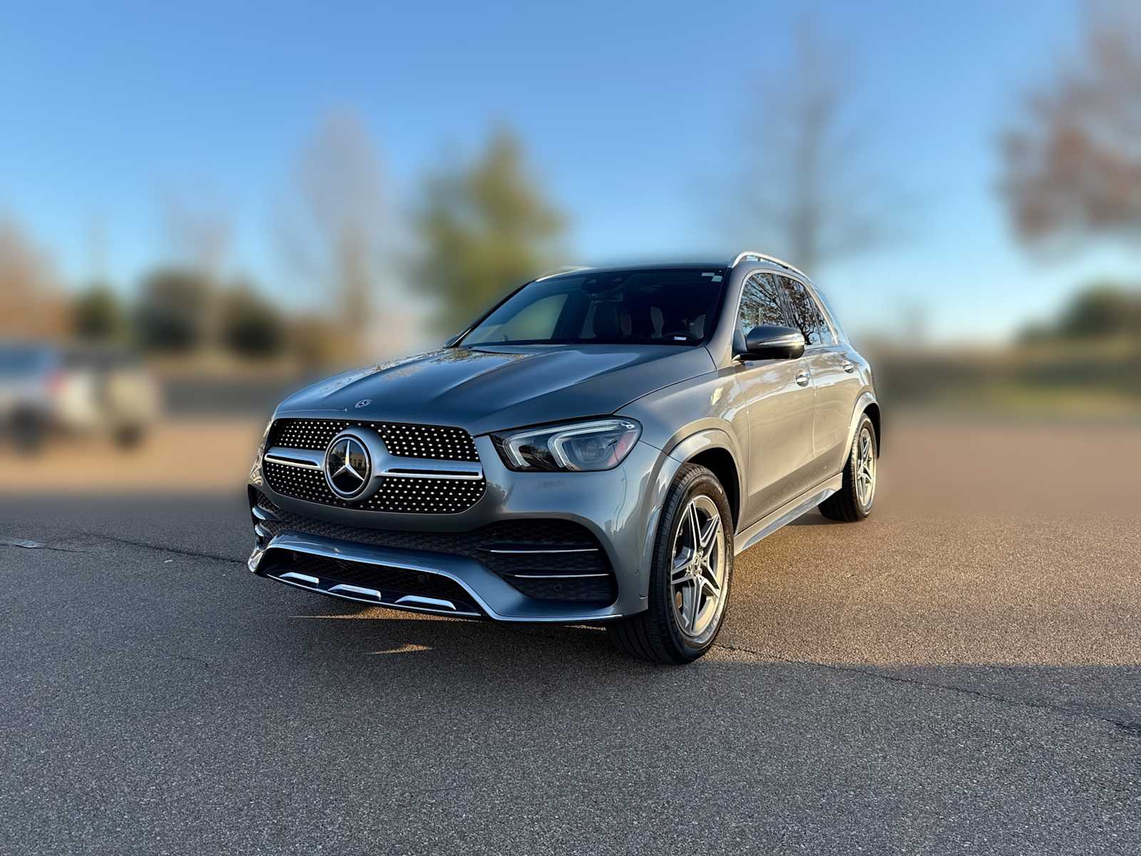 Thumbnail: 2020 Mercedes-Benz GLE - 1