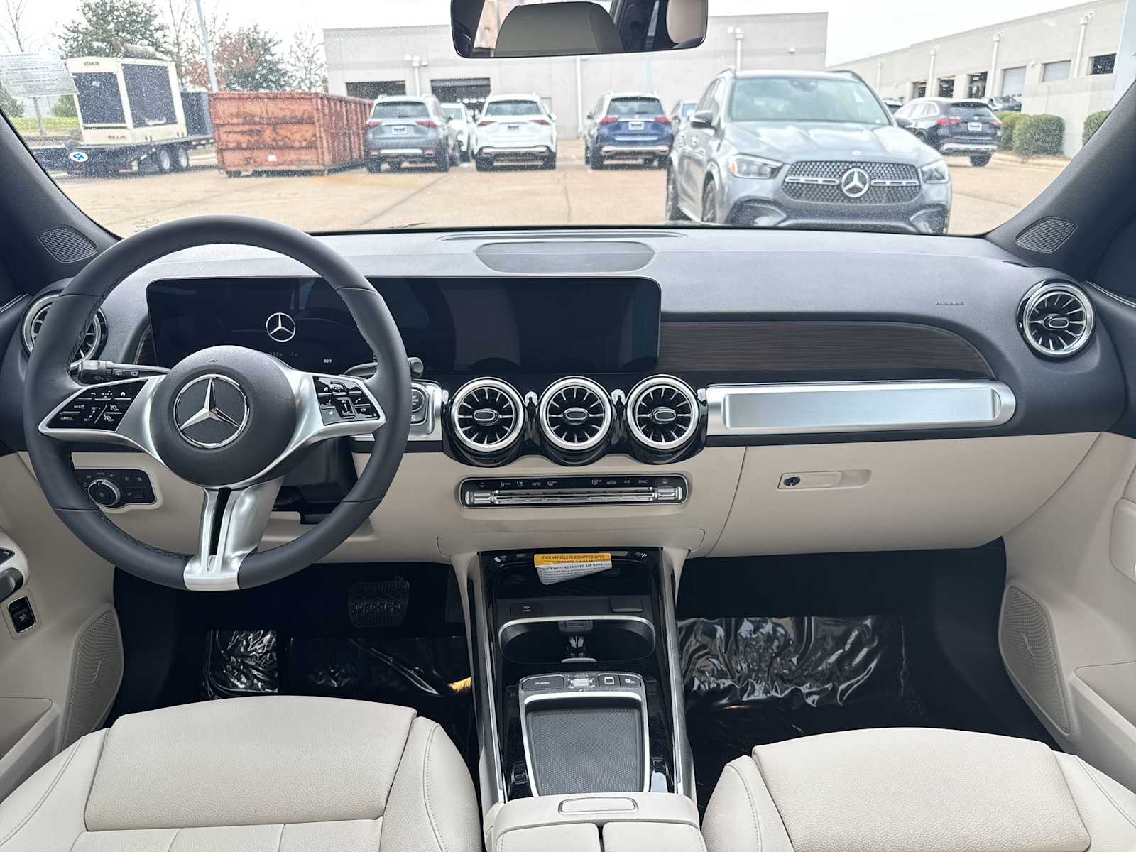 Thumbnail: 2026 Mercedes-Benz GLB - 14