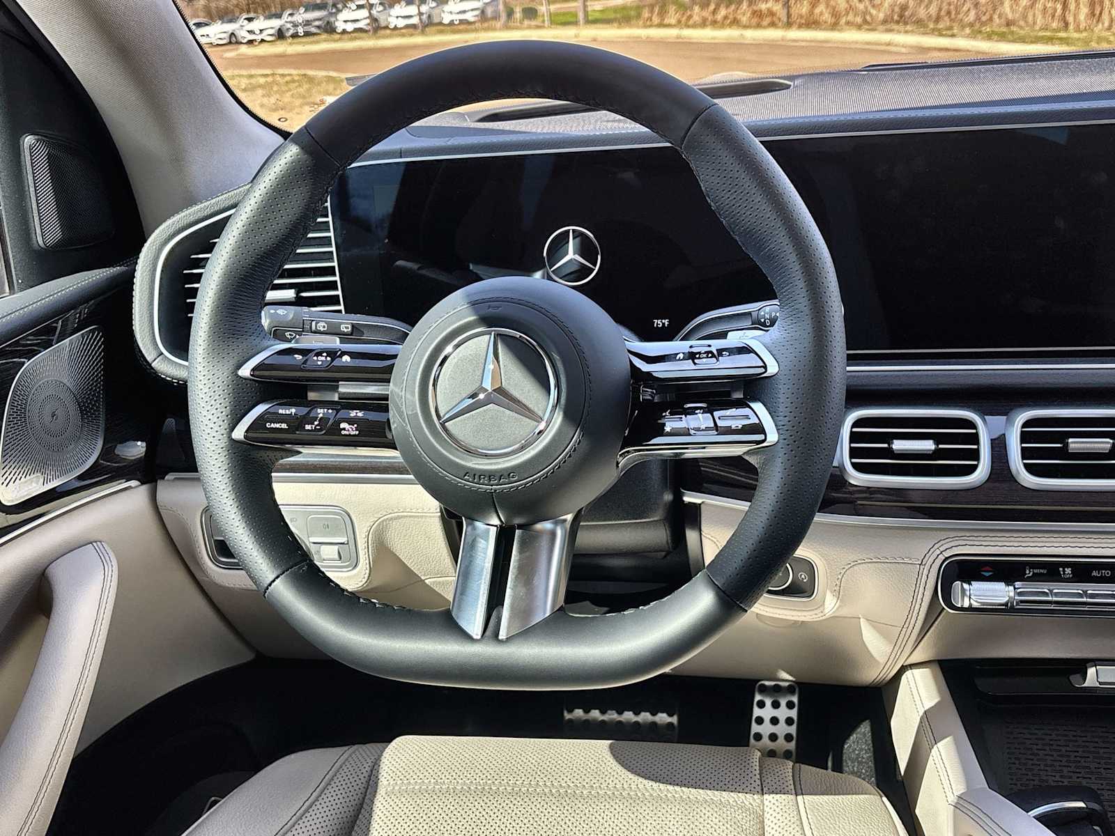 Thumbnail: 2026 Mercedes-Benz GLS - 19