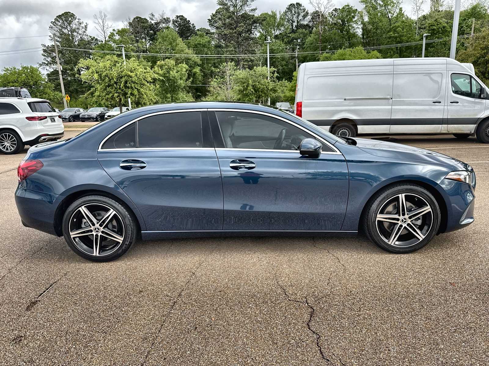 Thumbnail: 2021 Mercedes-Benz A-Class - 10