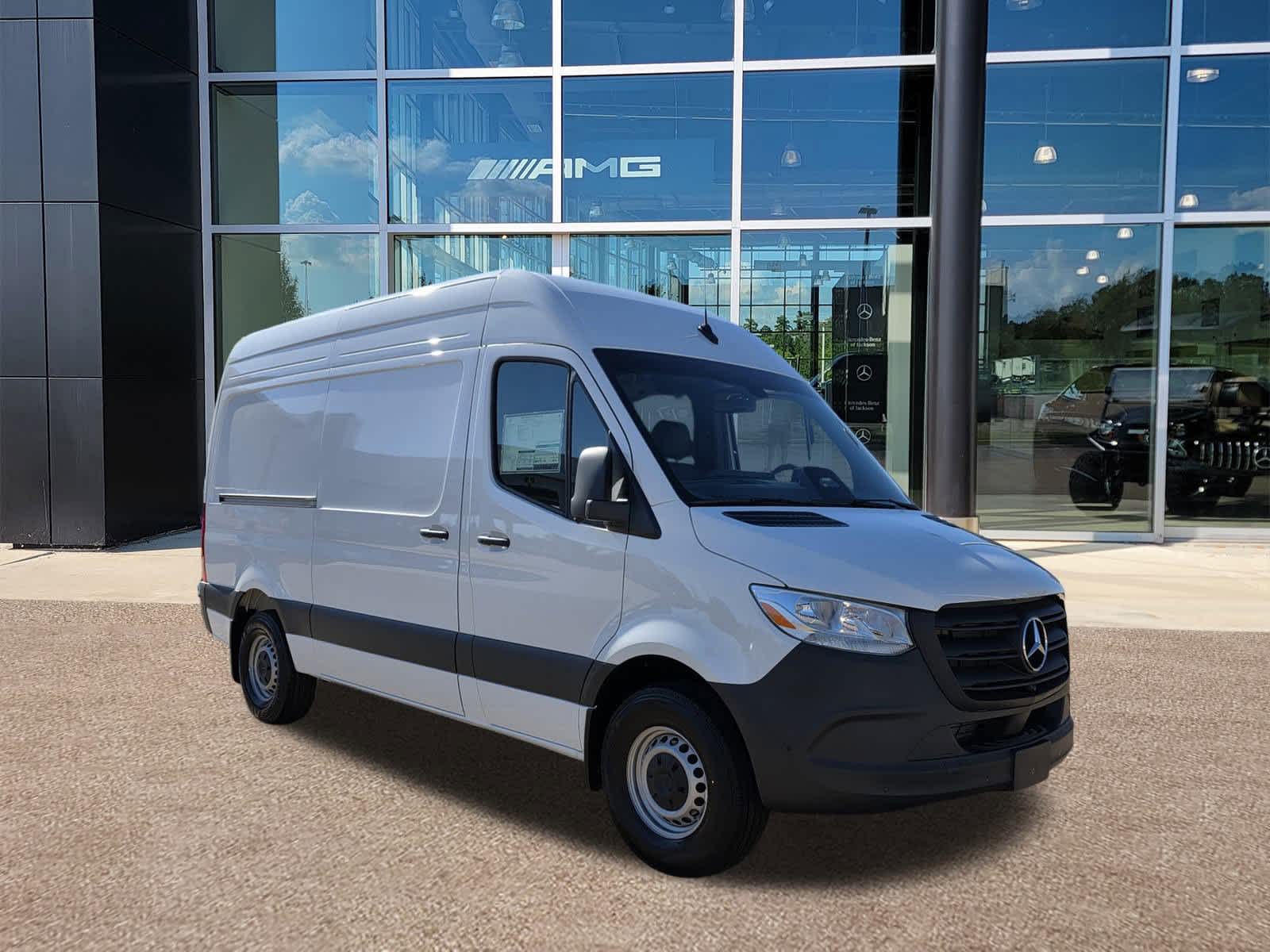 Thumbnail: 2026 Mercedes-Benz Sprinter - 3