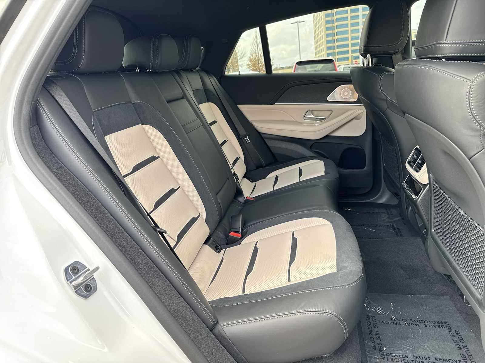 Thumbnail: 2026 Mercedes-Benz GLE - 19