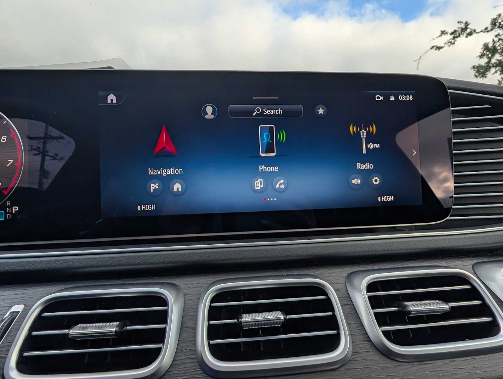 Thumbnail: 2026 Mercedes-Benz GLE - 11