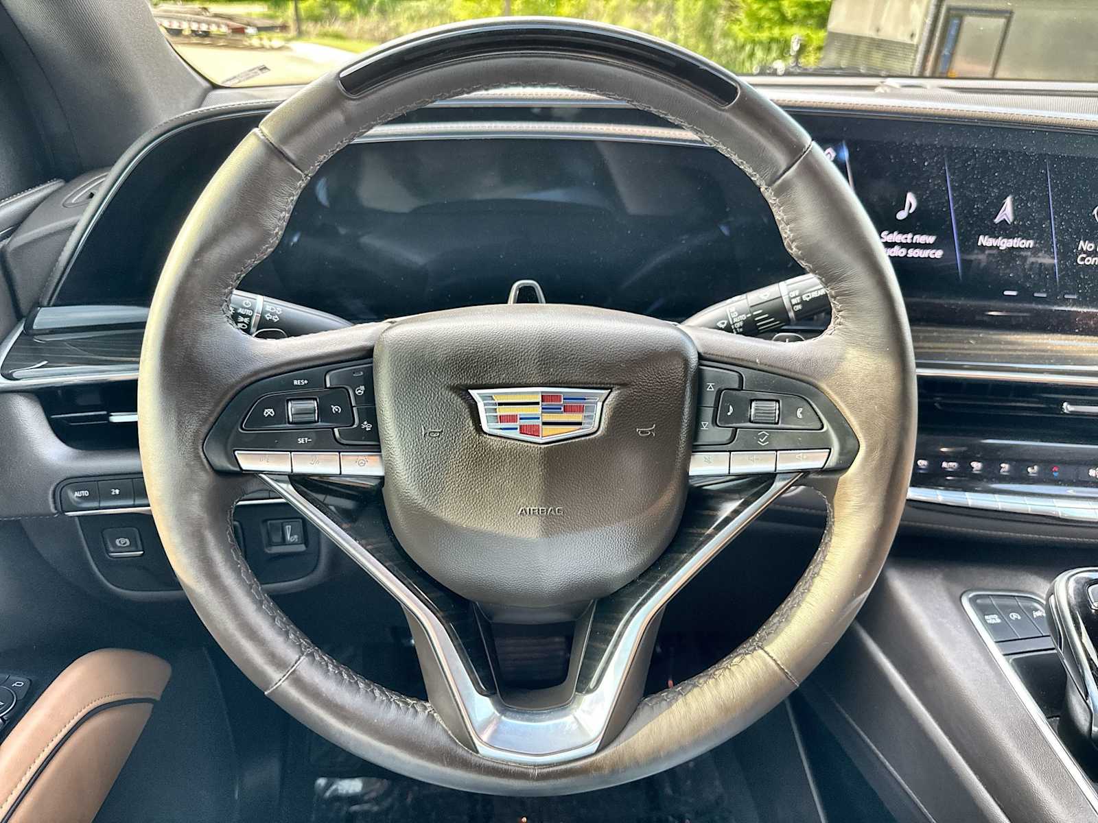 Thumbnail: 2023 Cadillac Escalade - 21