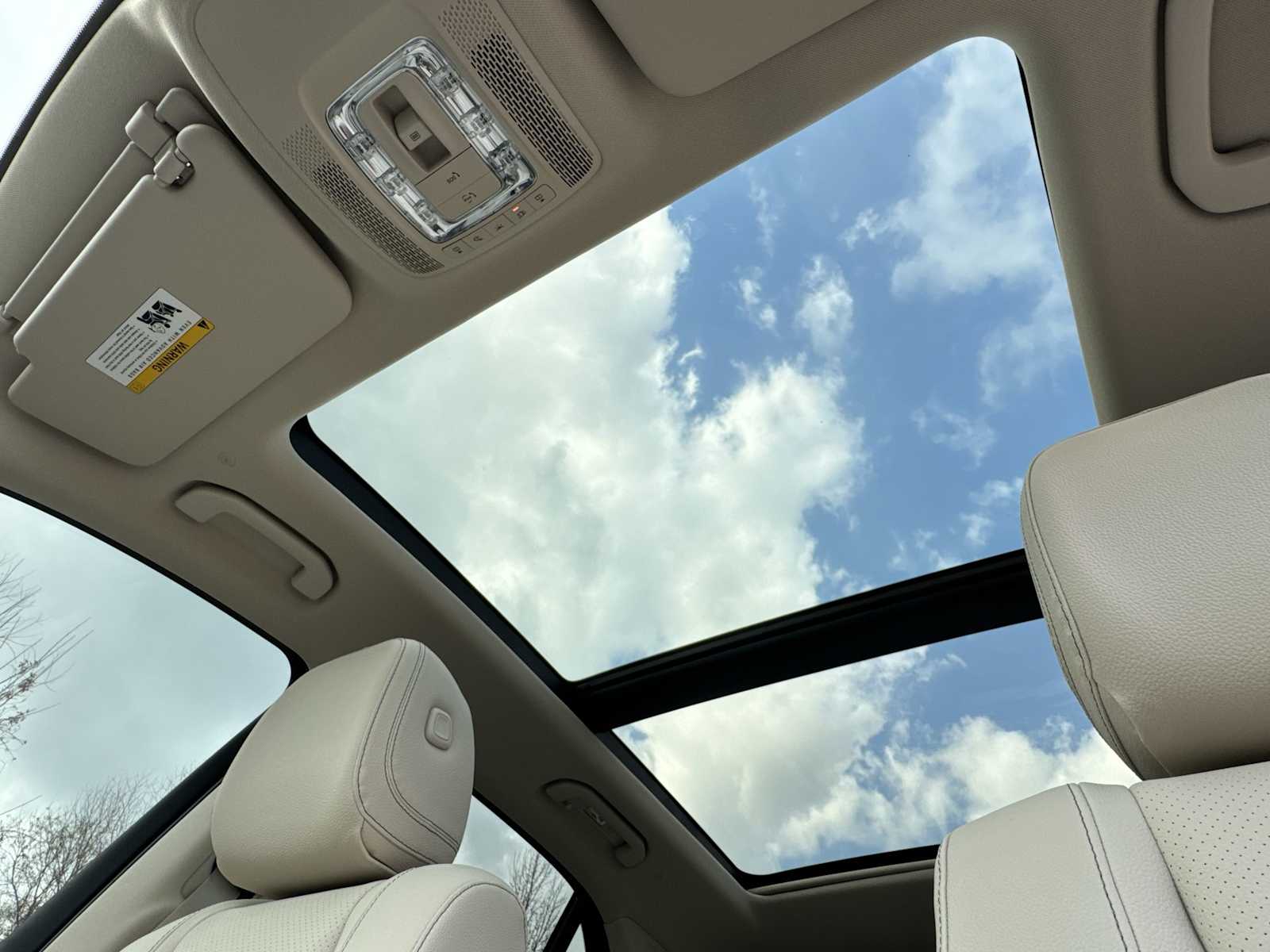 Thumbnail: 2026 Mercedes-Benz GLE - 17