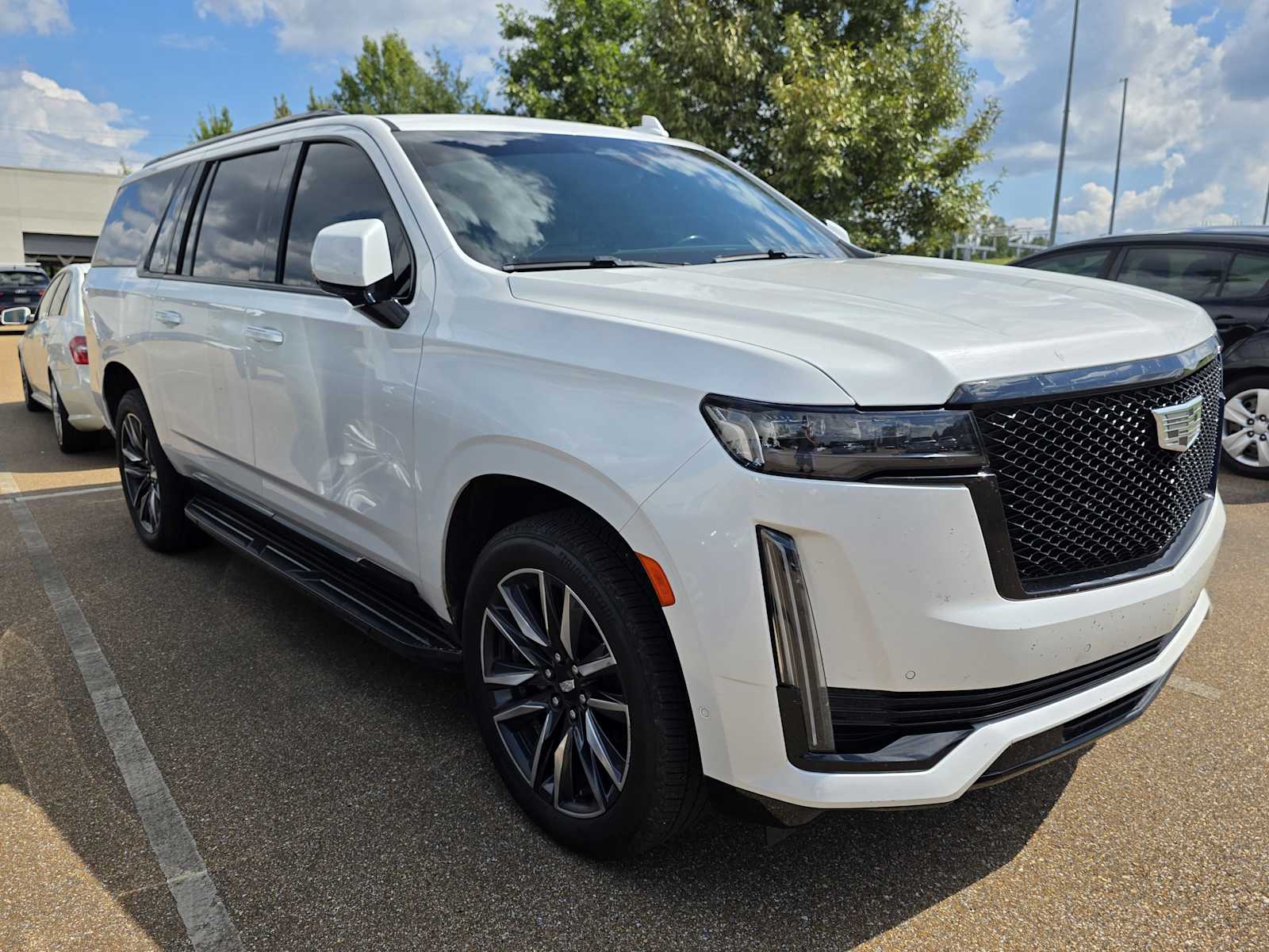 Thumbnail: 2021 Cadillac Escalade - 6