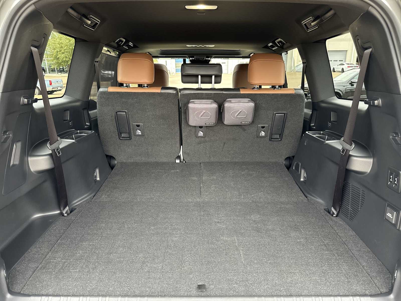 Thumbnail: 2024 Lexus GX - 26