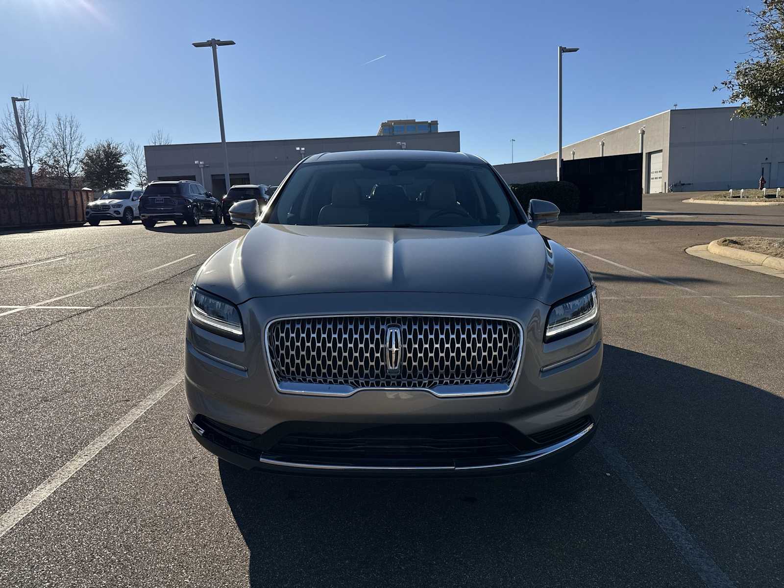 Thumbnail: 2023 Lincoln Nautilus - 9