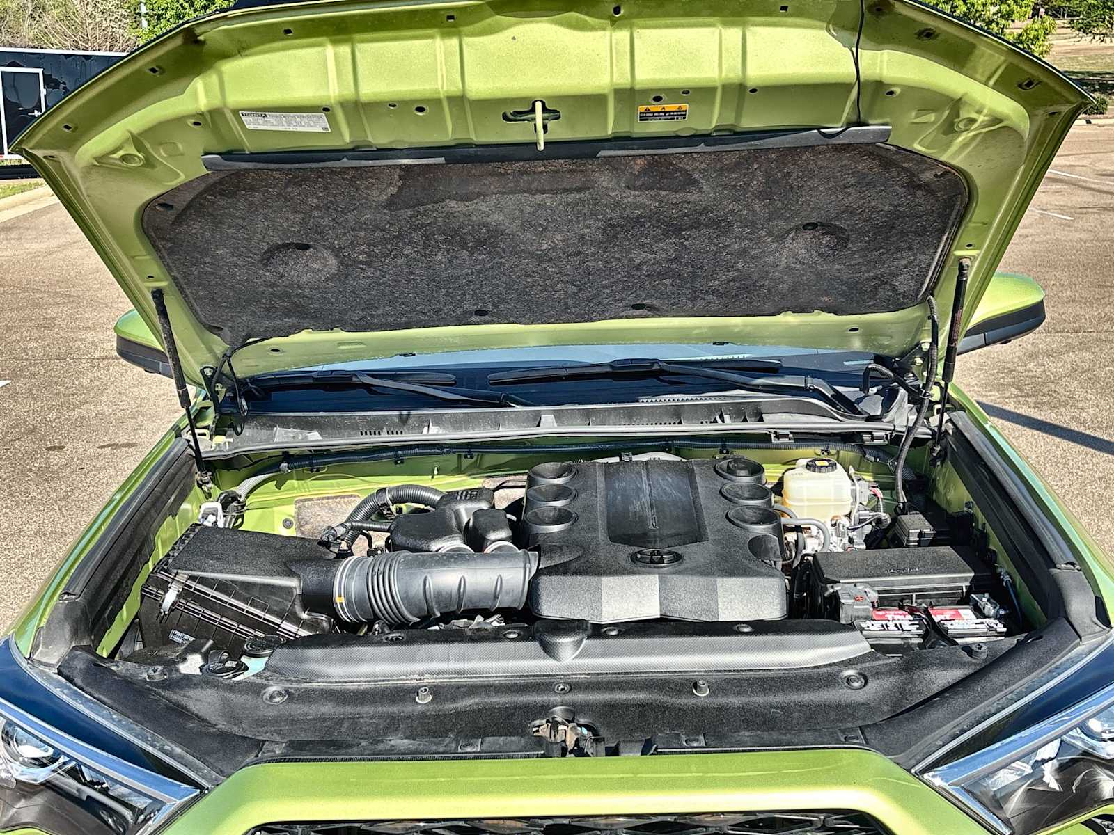 Thumbnail: 2022 Toyota 4Runner - 12