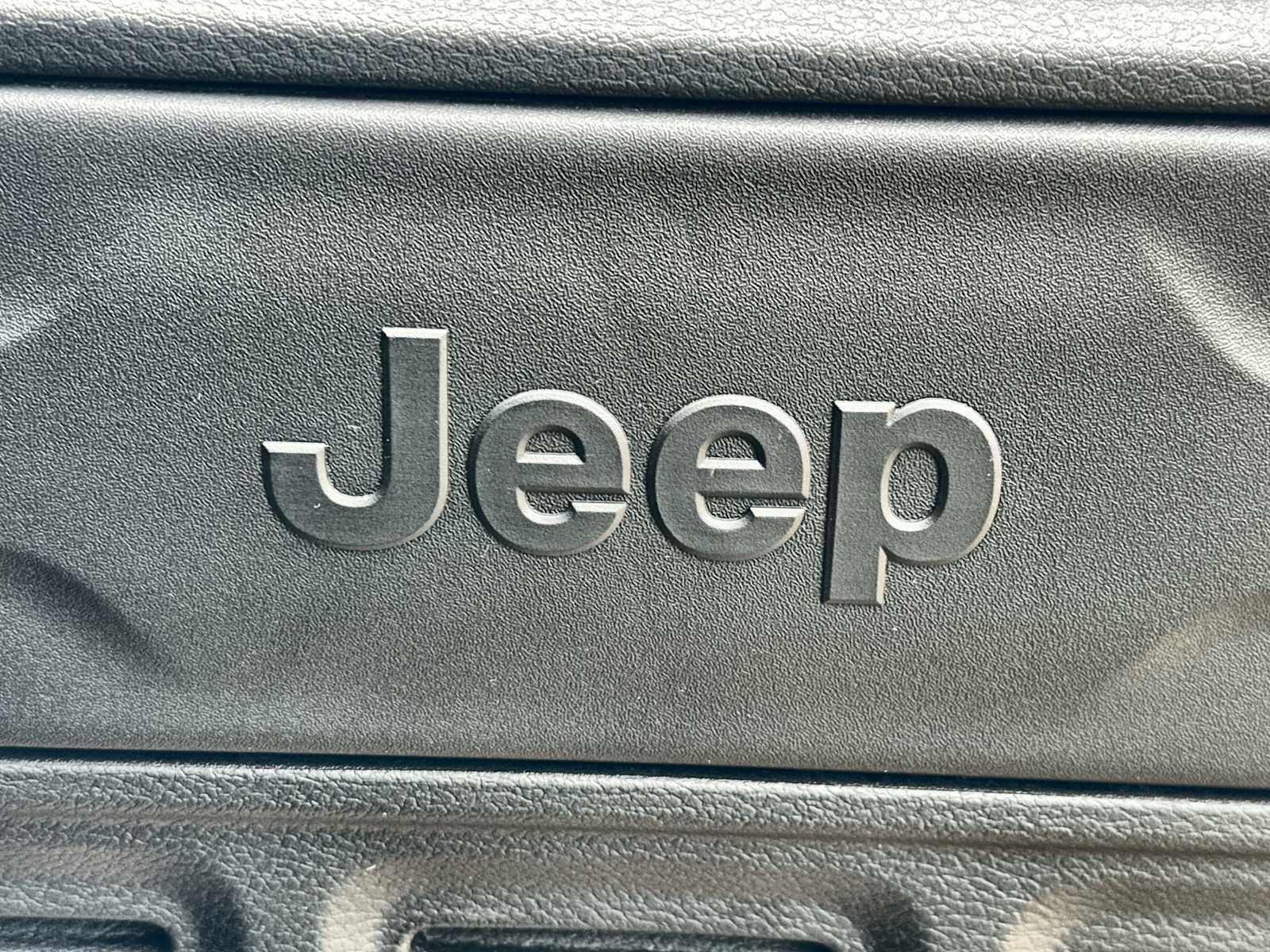 Thumbnail: 2023 Jeep Wrangler - 22