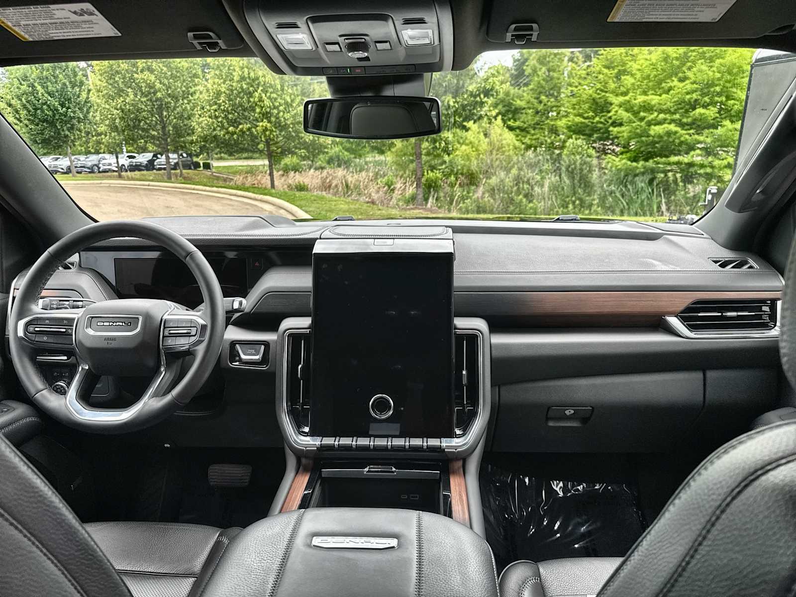 Thumbnail: 2025 GMC Yukon - 20