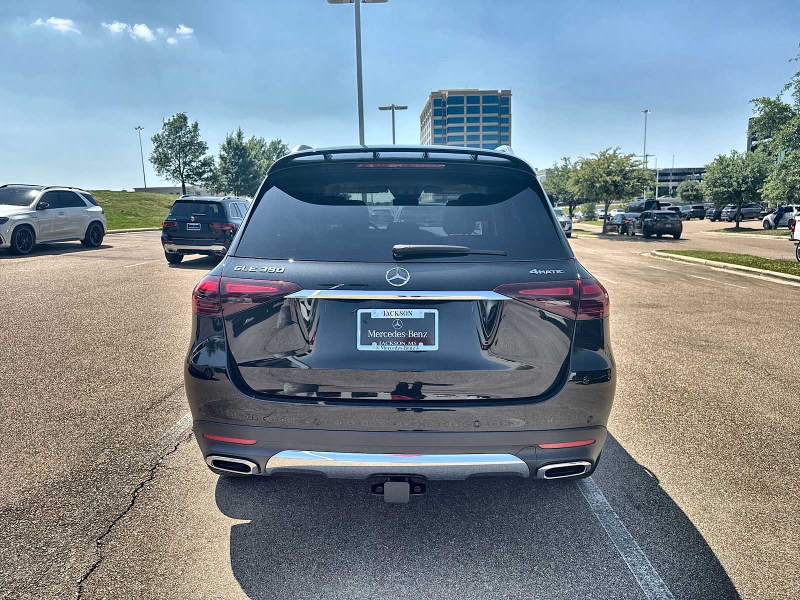 Thumbnail: 2026 Mercedes-Benz GLE - 7