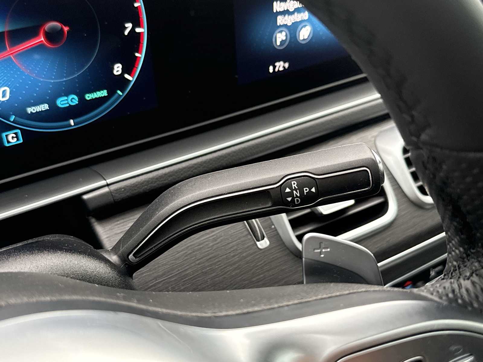 Thumbnail: 2023 Mercedes-Benz GLS - 24