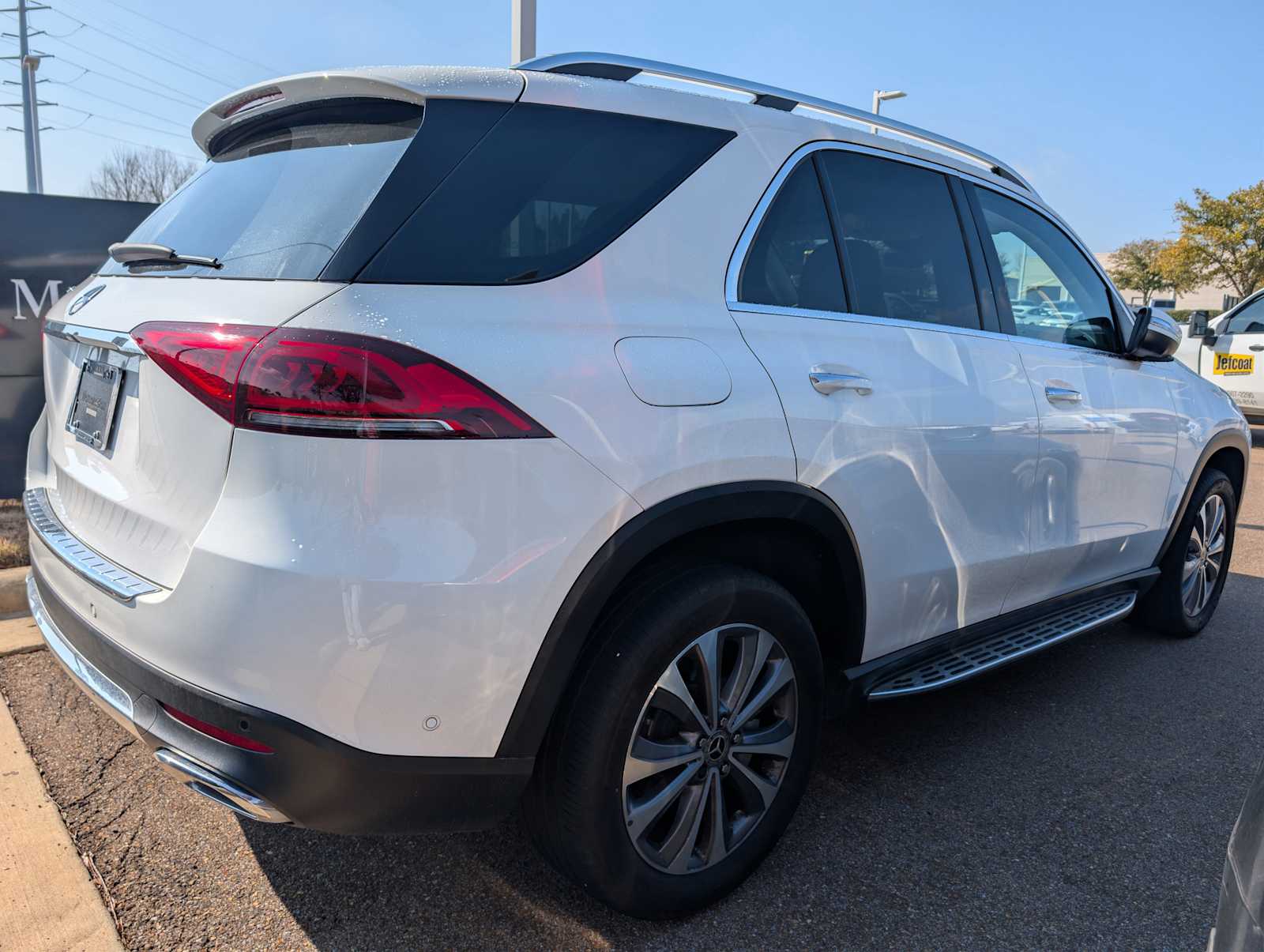 Thumbnail: 2023 Mercedes-Benz GLE - 4