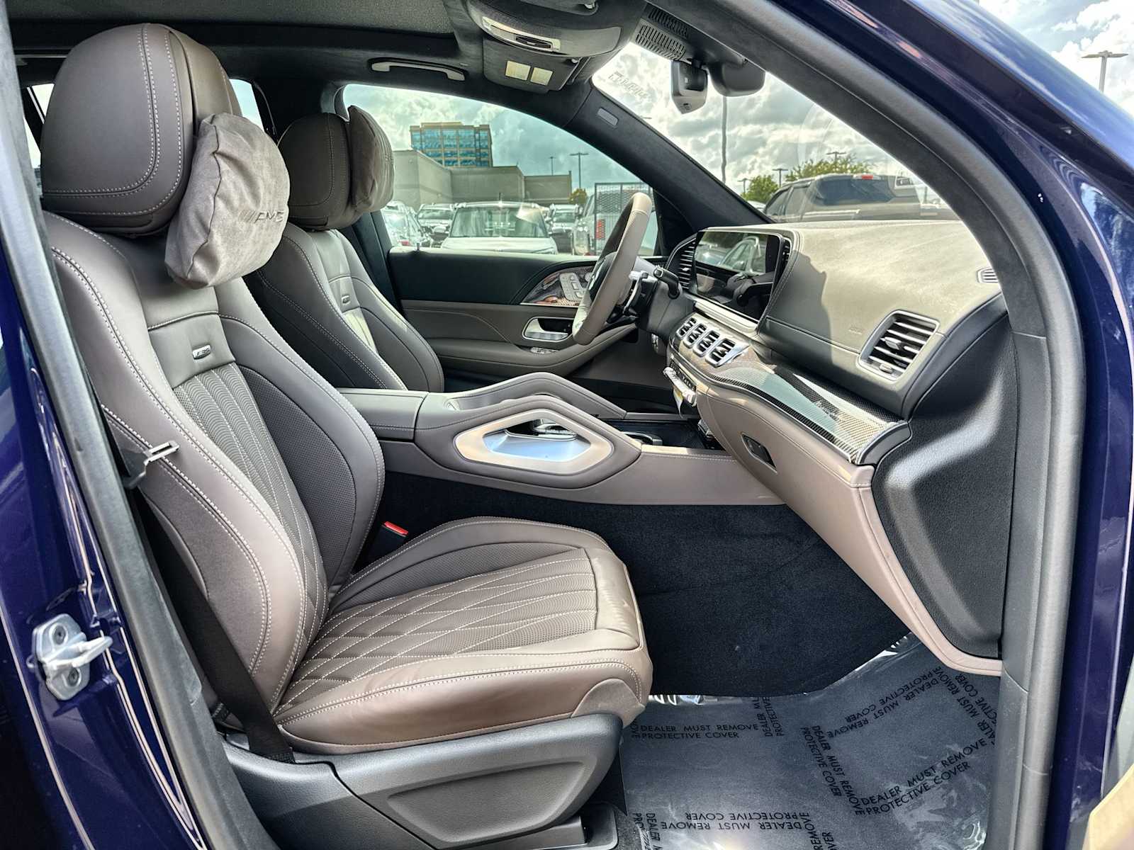 Thumbnail: 2026 Mercedes-Benz GL-Class - 9