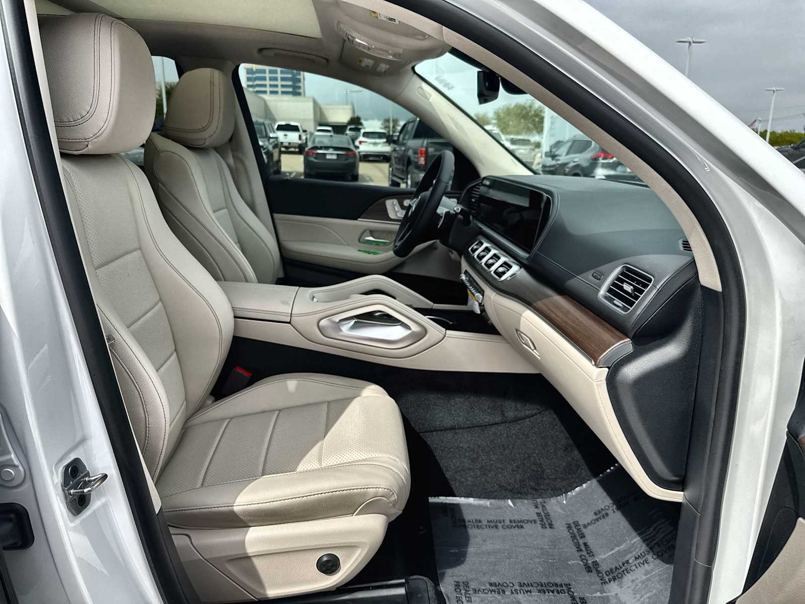 Thumbnail: 2026 Mercedes-Benz GLE - 9