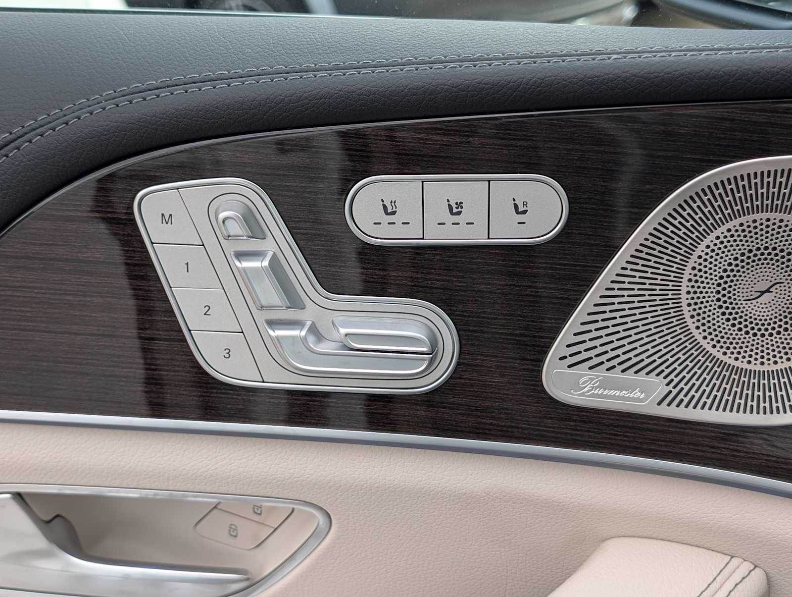 Thumbnail: 2026 Mercedes-Benz GLE - 20