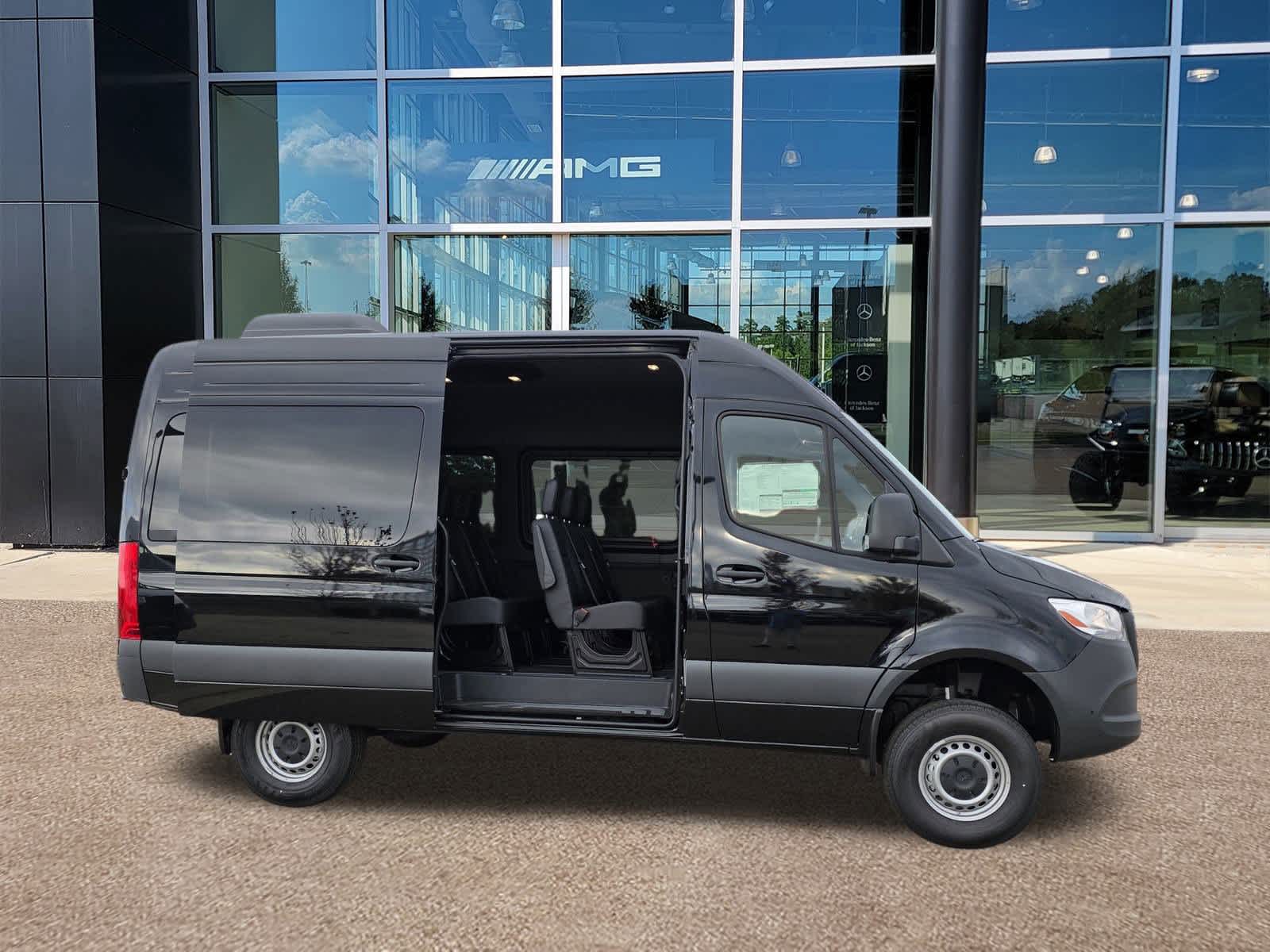 Thumbnail: 2026 Mercedes-Benz Sprinter - 5