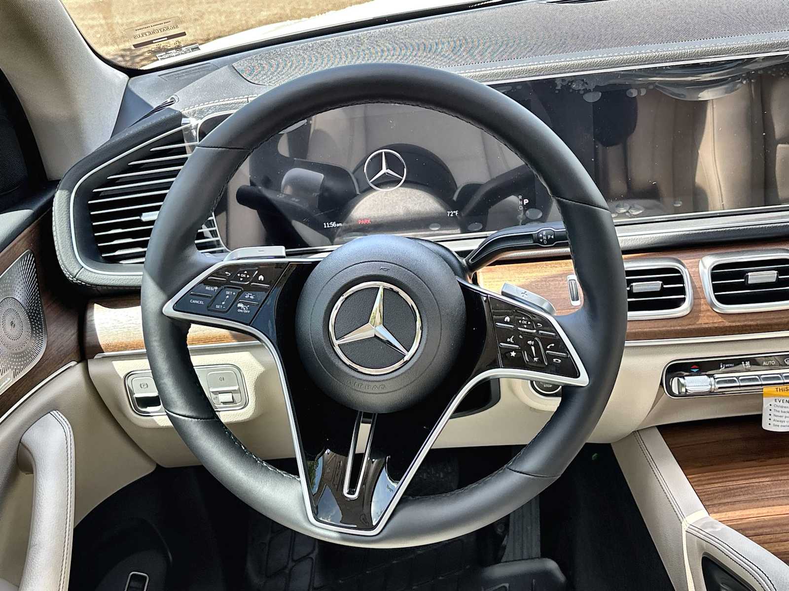 Thumbnail: 2026 Mercedes-Benz GLS - 21
