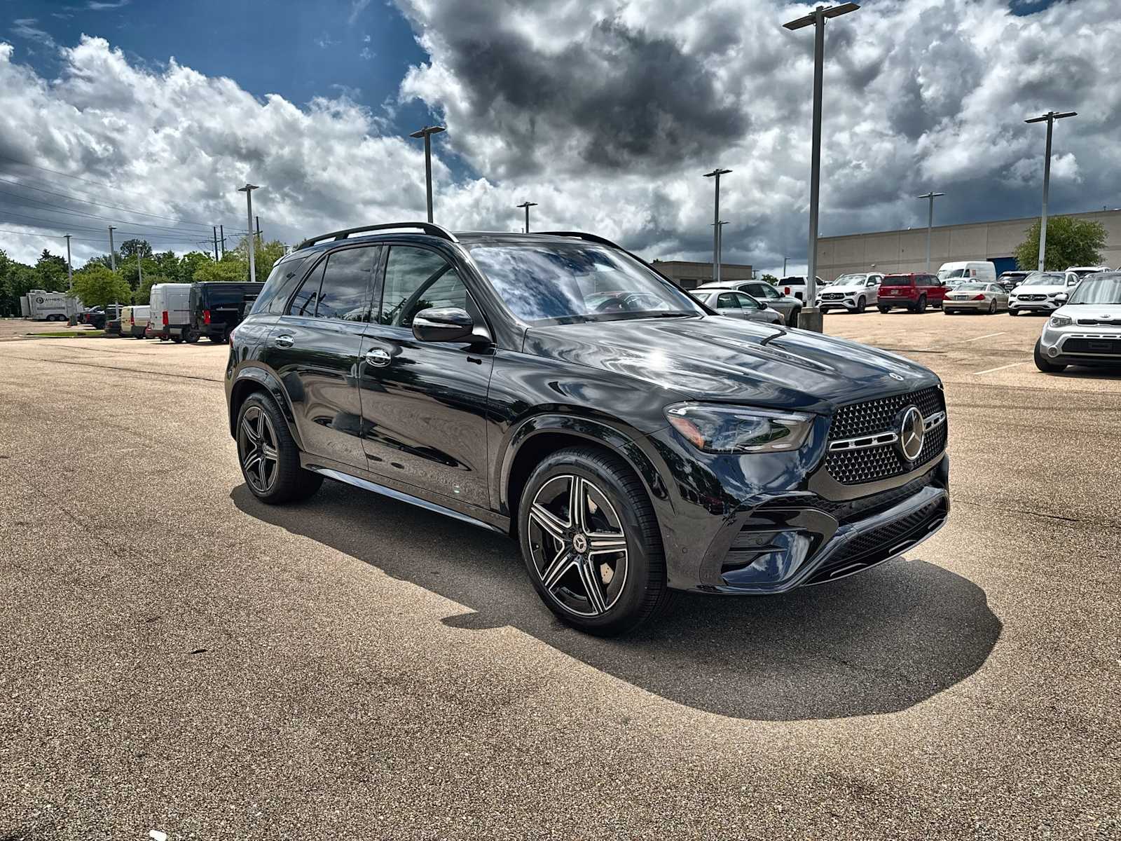 Thumbnail: 2026 Mercedes-Benz GLE - 11