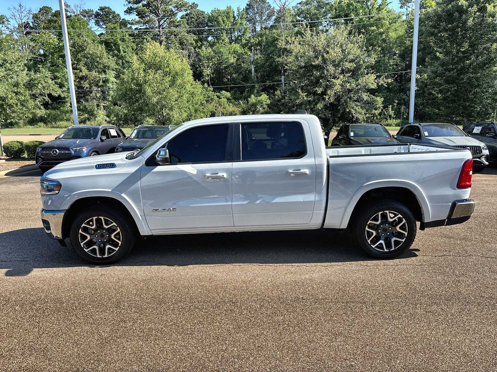 Thumbnail: 2025 RAM 1500 - 5