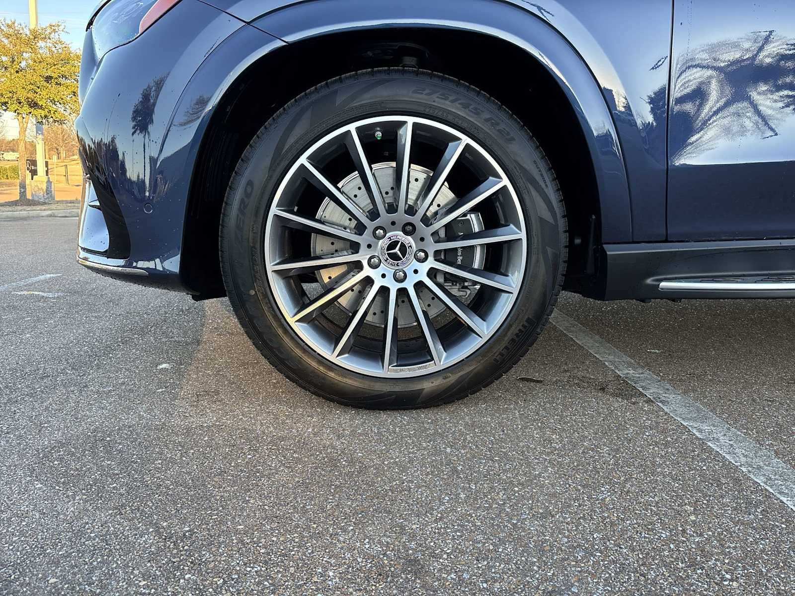 Thumbnail: 2026 Mercedes-Benz GLE - 12