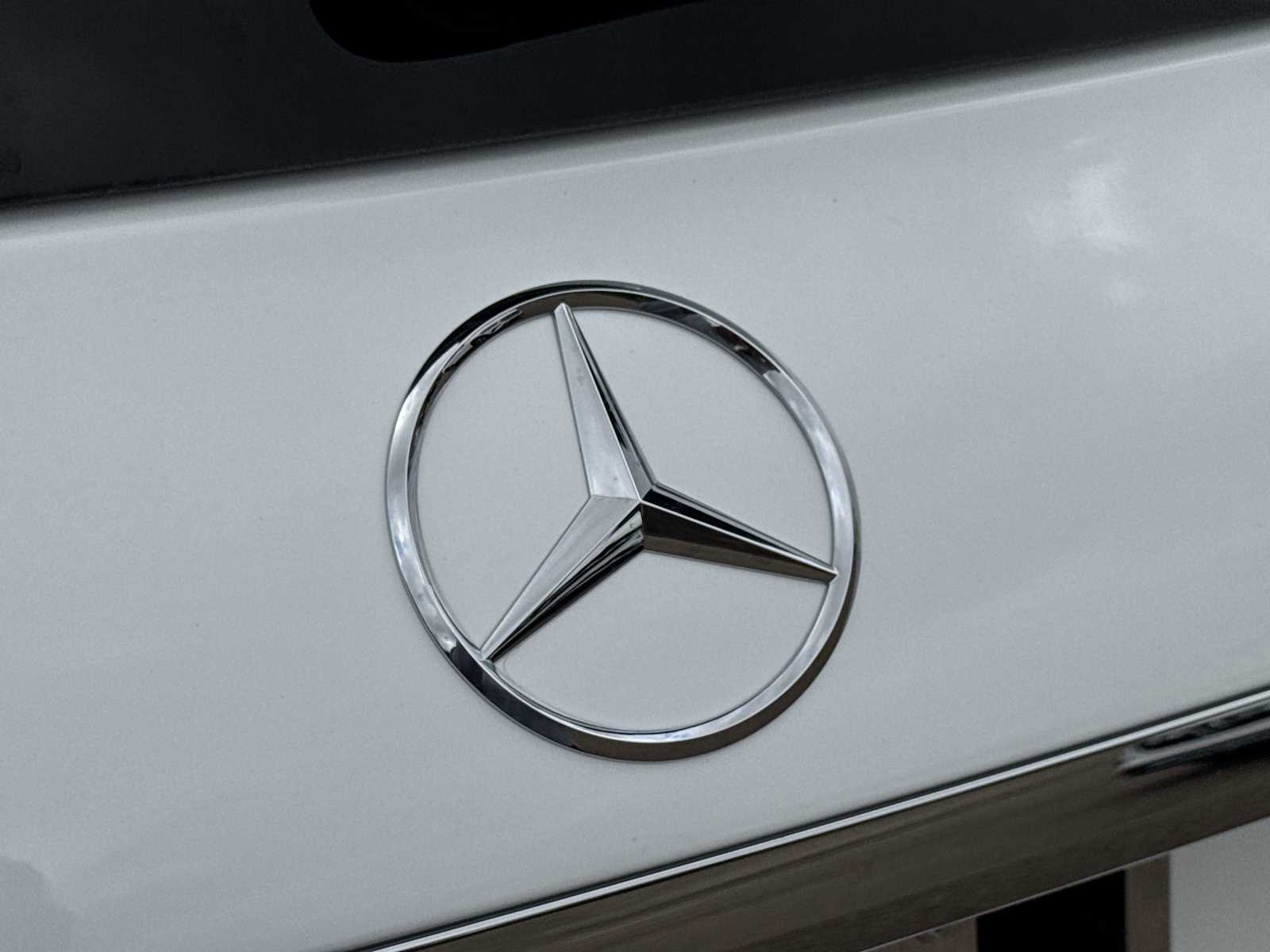 Thumbnail: 2026 Mercedes-Benz GLE - 10