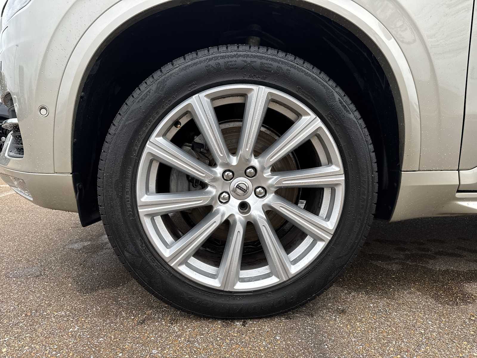 Thumbnail: 2018 Volvo XC90 - 12