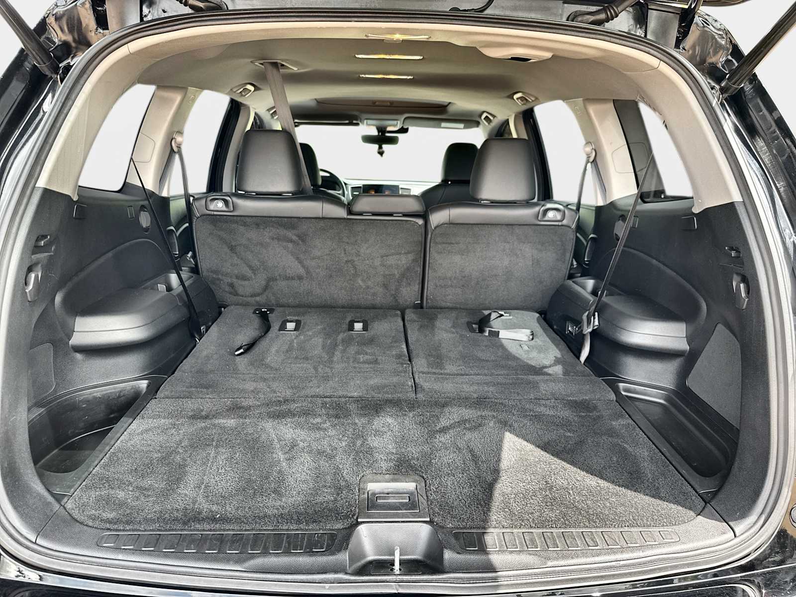Thumbnail: 2021 Honda Pilot - 17