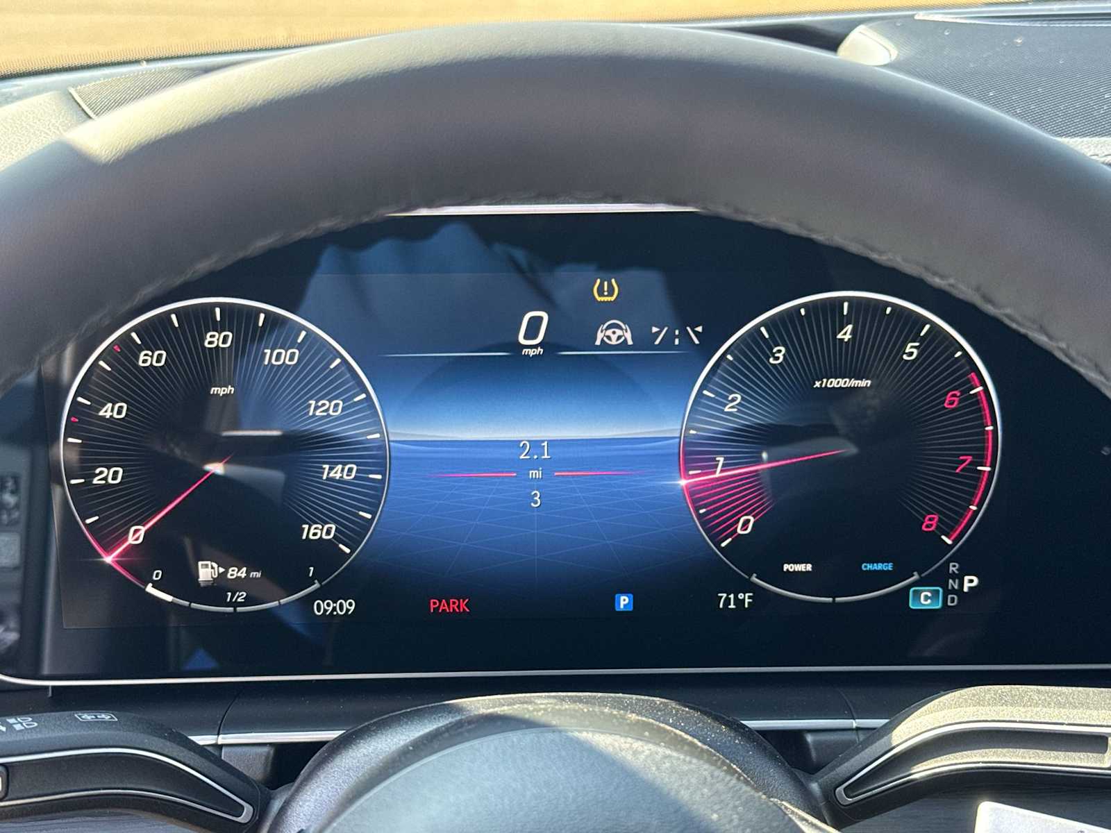 Thumbnail: 2026 Mercedes-Benz GLE - 25