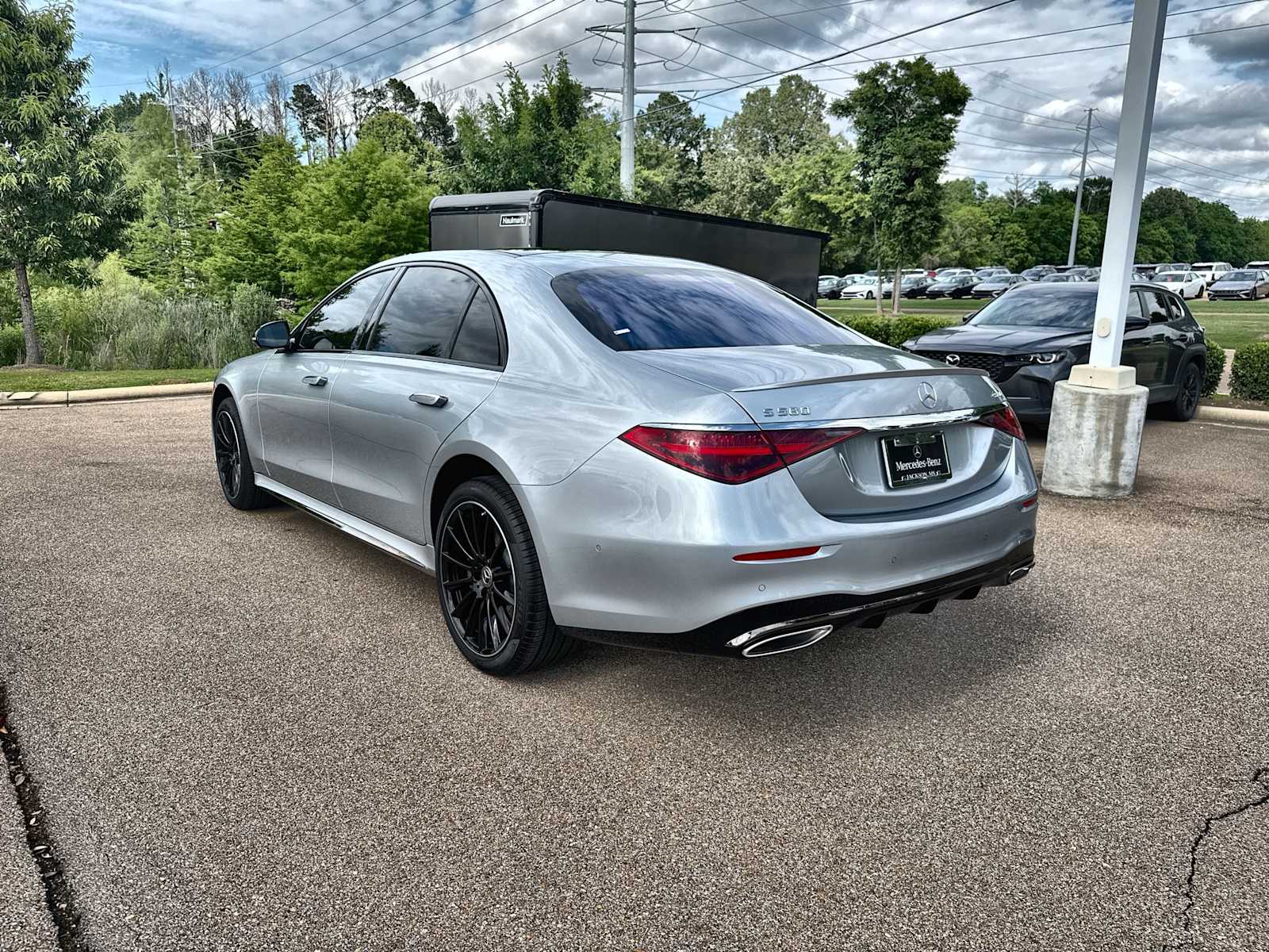 Thumbnail: 2025 Mercedes-Benz S-Class - 6