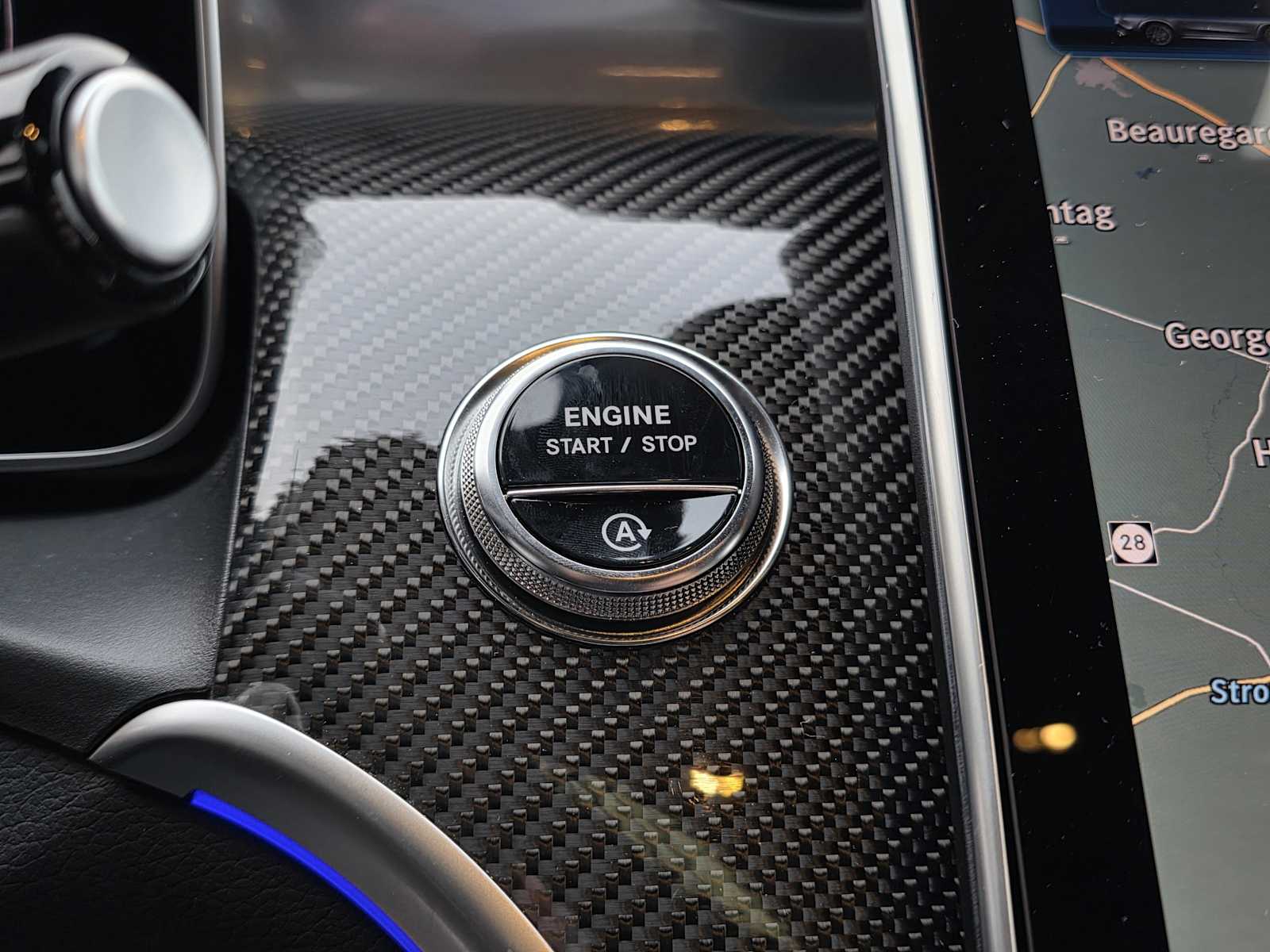 Thumbnail: 2026 Mercedes-Benz GLC - 19