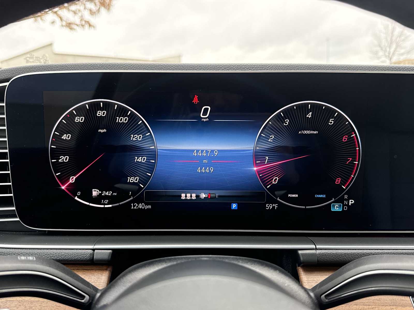 Thumbnail: 2026 Mercedes-Benz GLE - 25